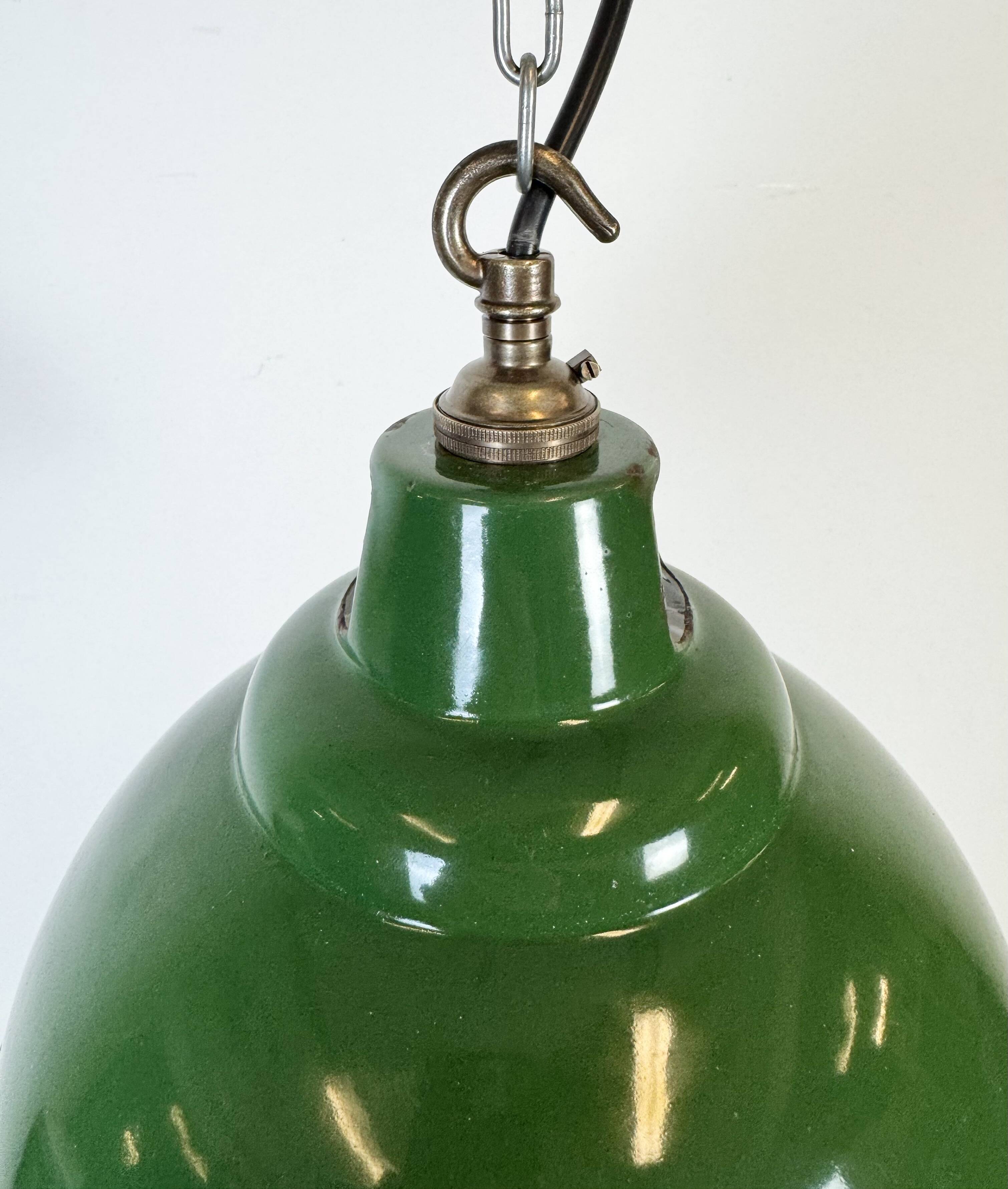 Industrial Green Enamel Factory Pendant Lamp from Maxlume, 1960s