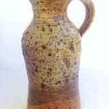 Corsican pitcher in pyrity sandstone