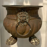 Copper planter with two lion heads, 17th - 18th century
