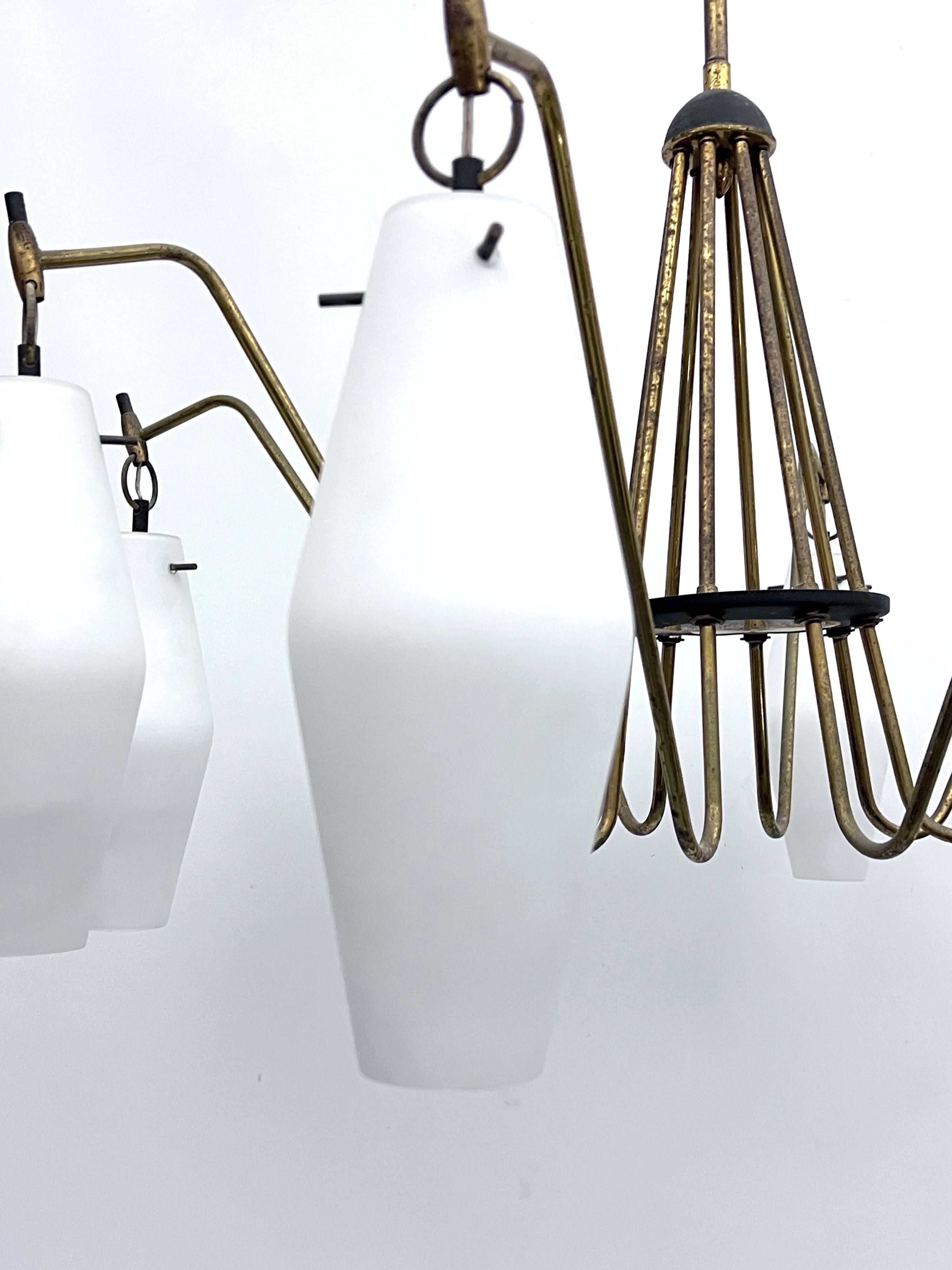 Mid-Century Large 8 arms Arredoluce manner chandelier. Italy 1950s