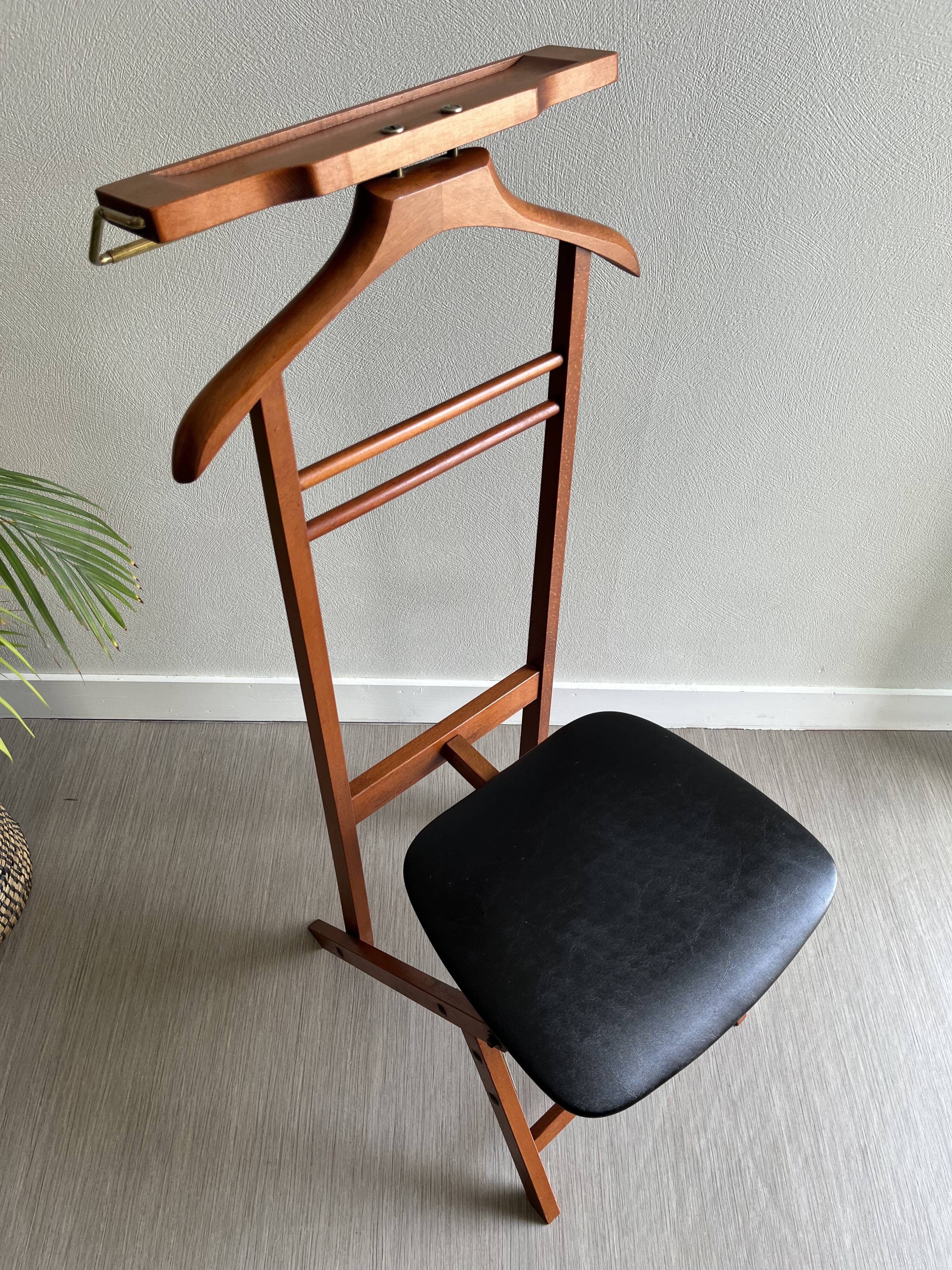 Valet de chambre for Fratelli Reguitti
