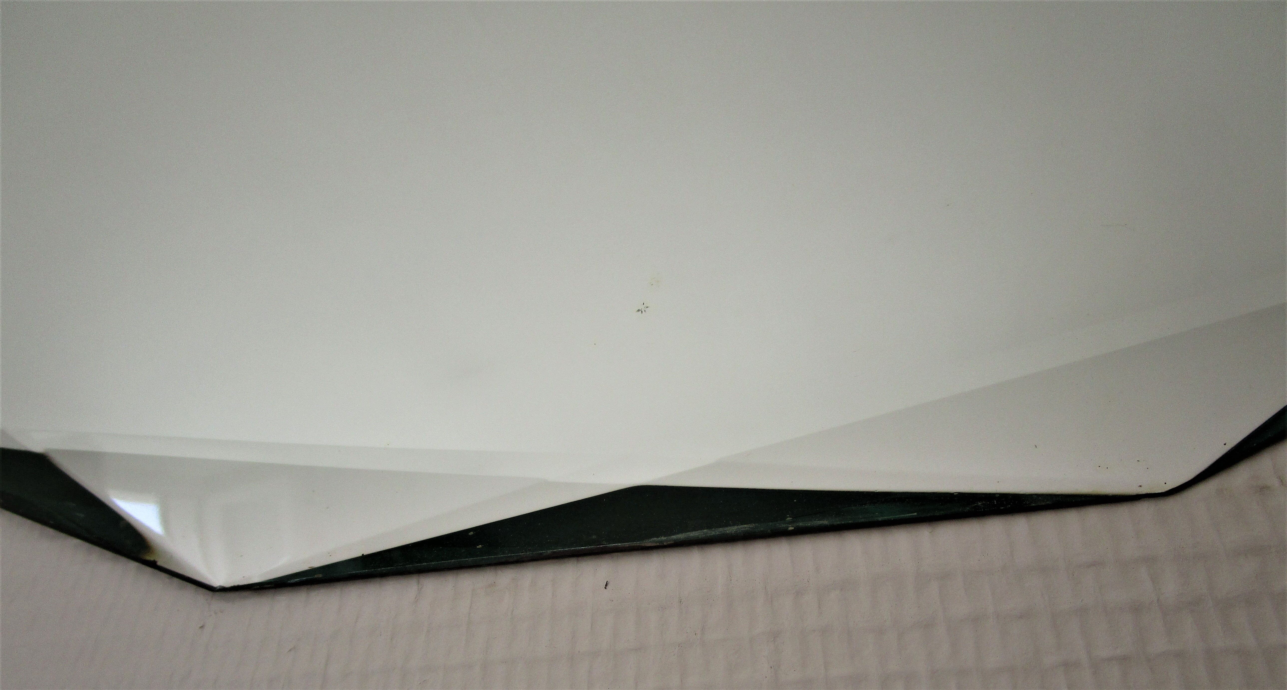 Bevelled wall mirror cut diamond with twelve sides 48 cm x 60 cm