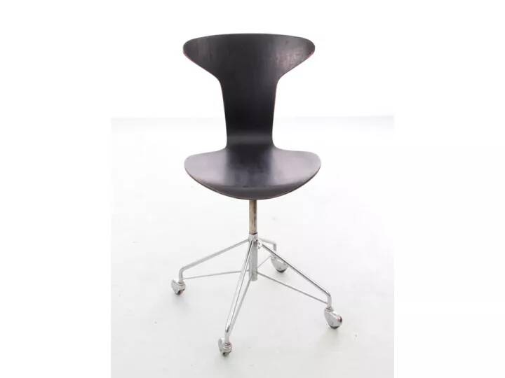 Munkegaard Scandinavian chair on wheels, or Swivel chair.