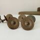 Paire de boutons de meuble ancien en bronze Empire XIXeme