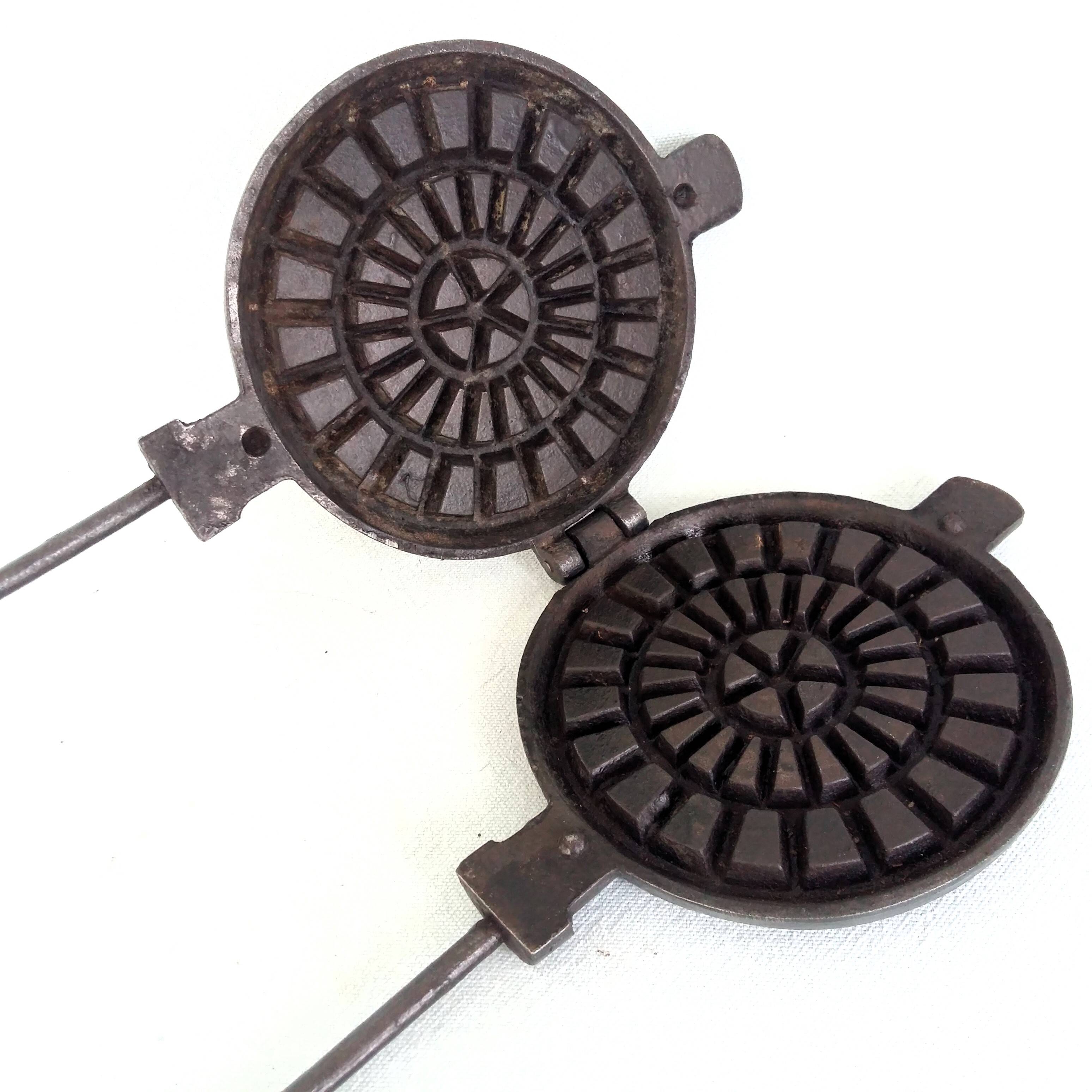Antique Waffle Iron. French Godin Waffle Maker. Cast Iron Waffle Pan.