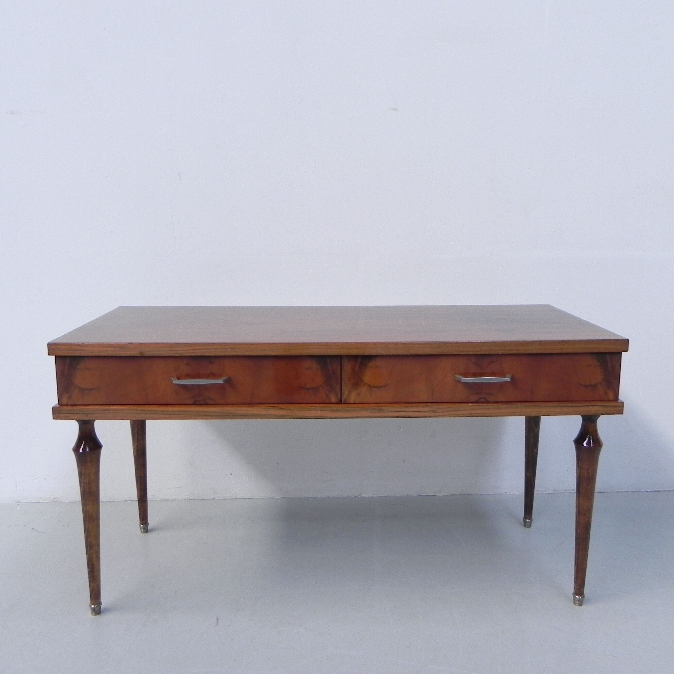 Bureau bas vintage avec 2 tiroirs NF ameublement