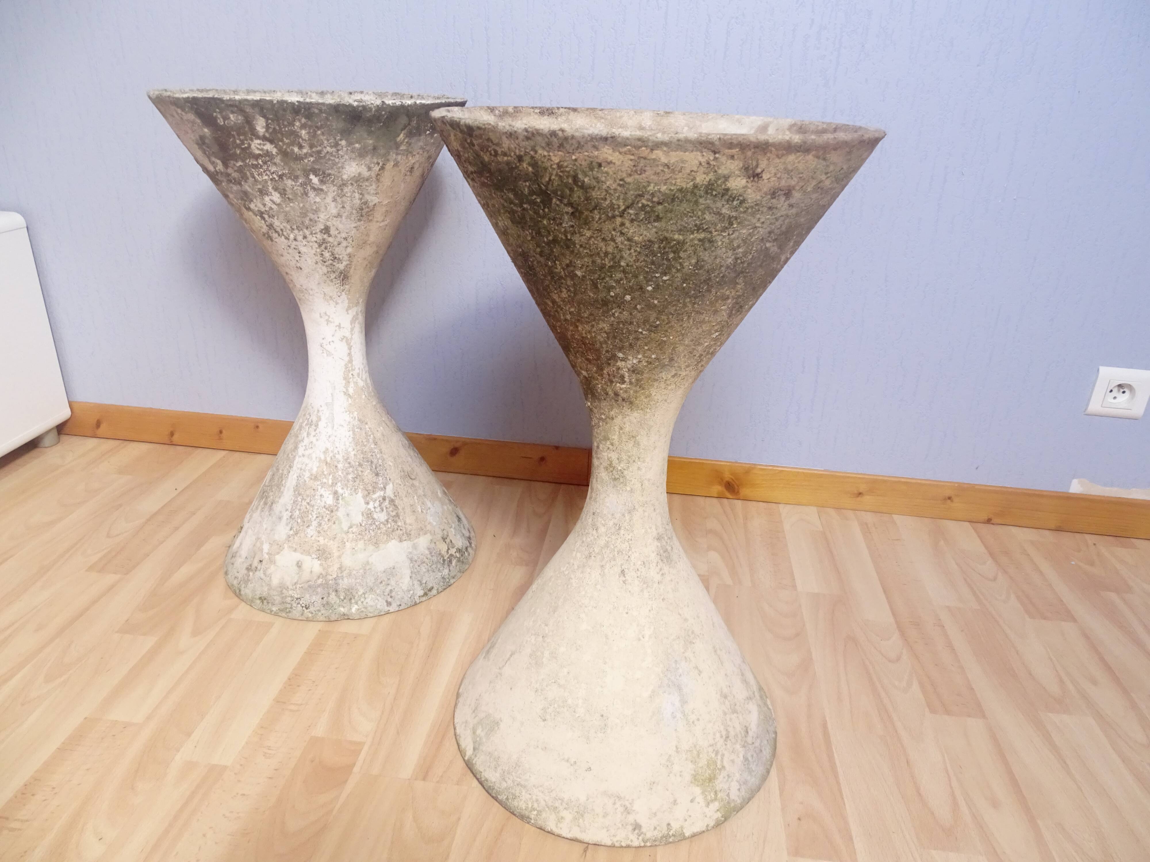 Pair of planters design Anton Bee - Willy Guhl for Eternit 1950