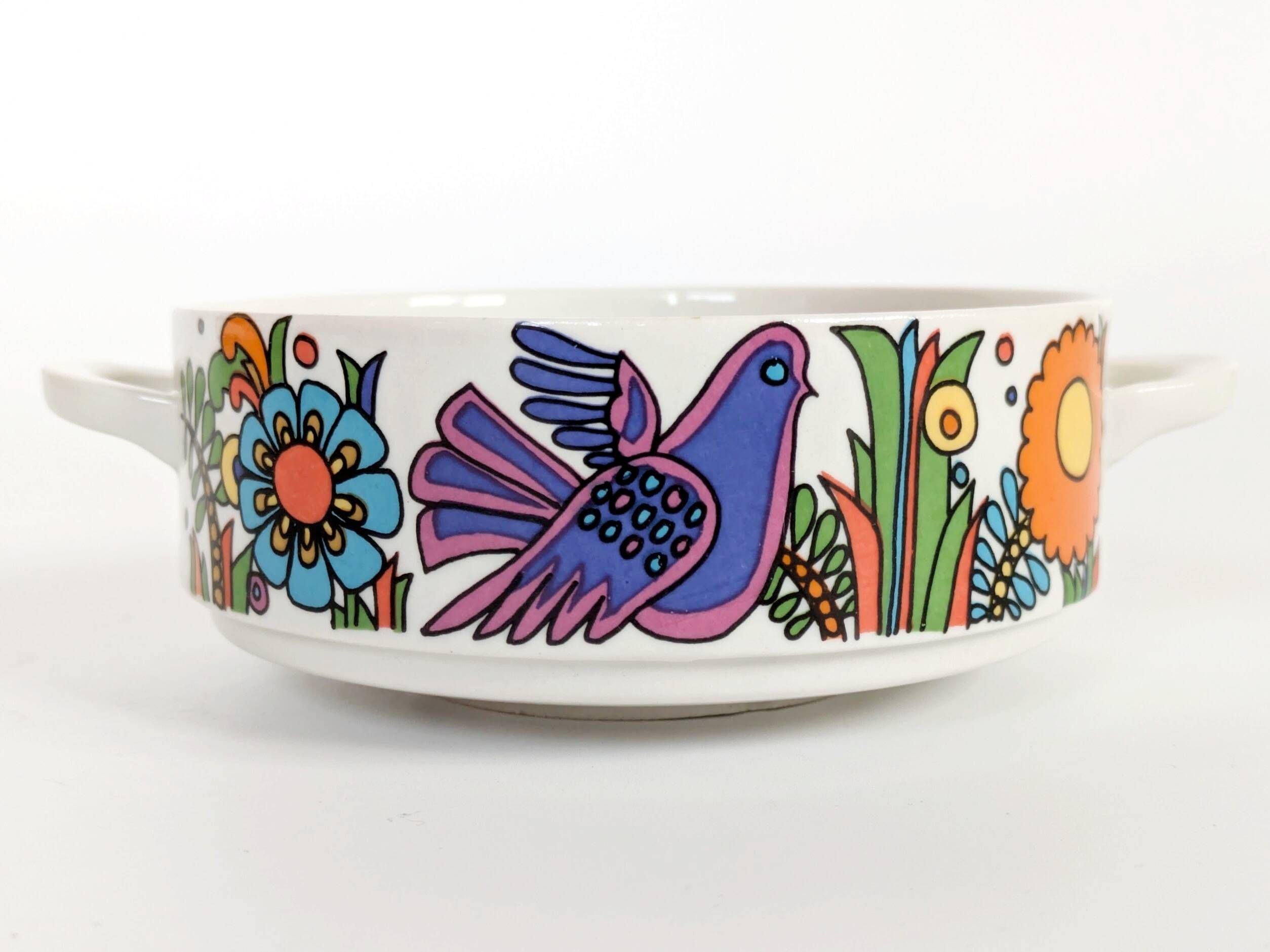 Set of 2 vintage “Acapulco” bowls by Villeroy & Boch with handles