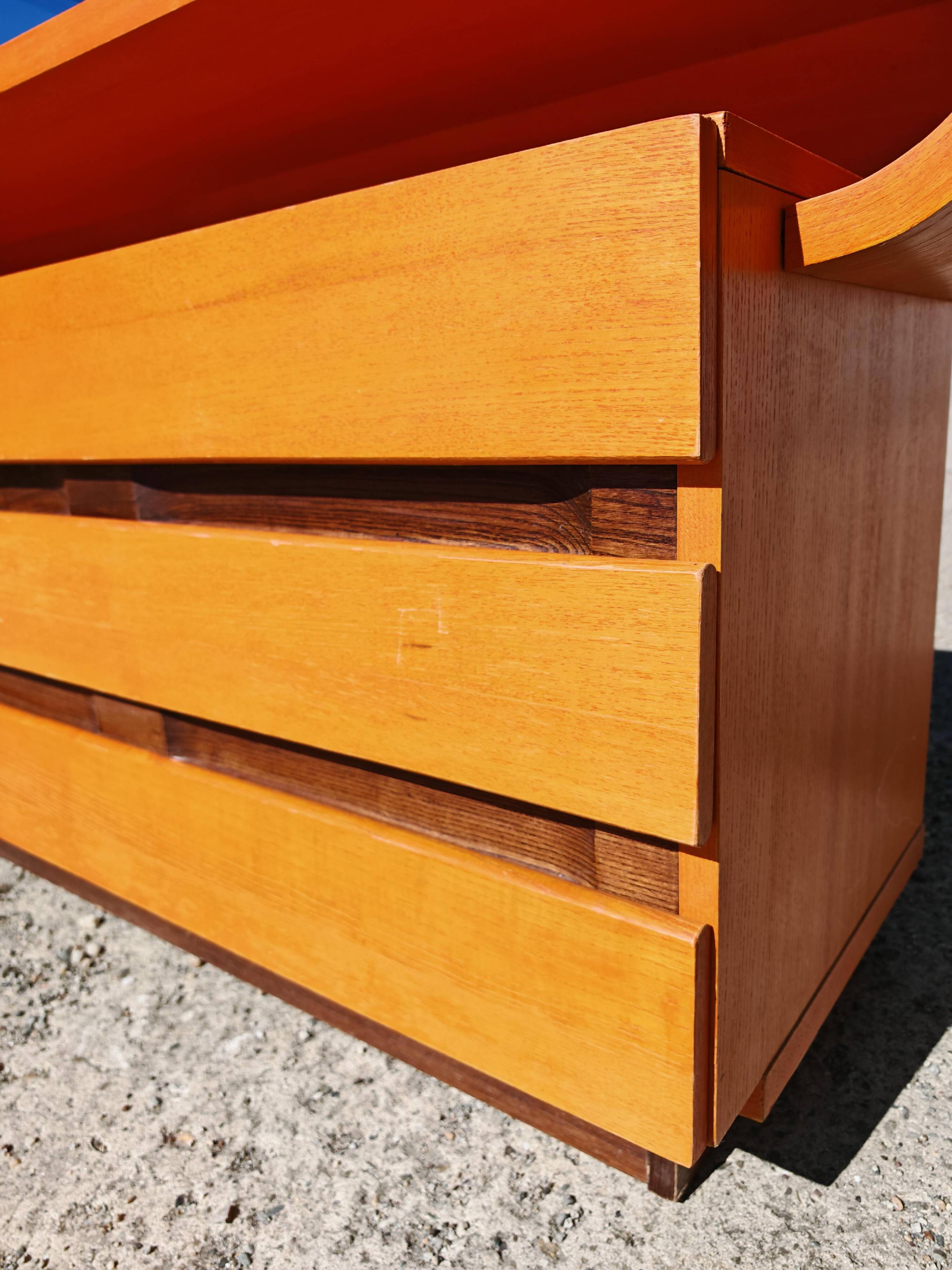 Buffet Mid-Century Modern style Pierre Cardin 1970s