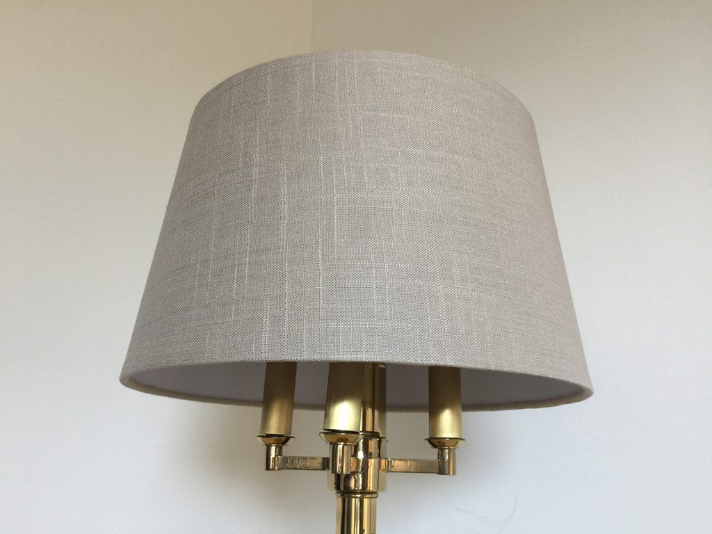 Vintage brass table lamp by Deknudt