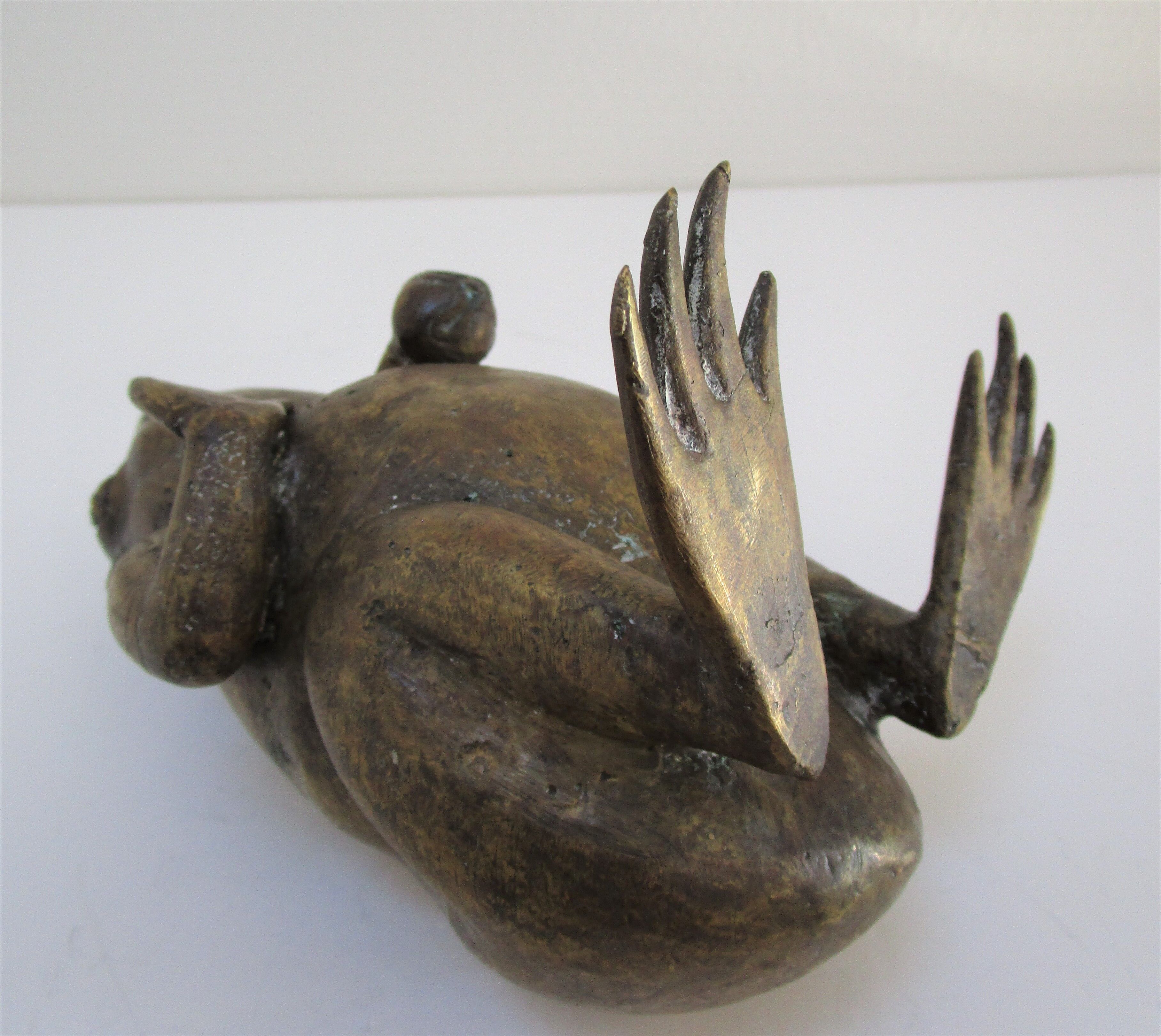 Vintage patinated brass sculptural frog 50-60s