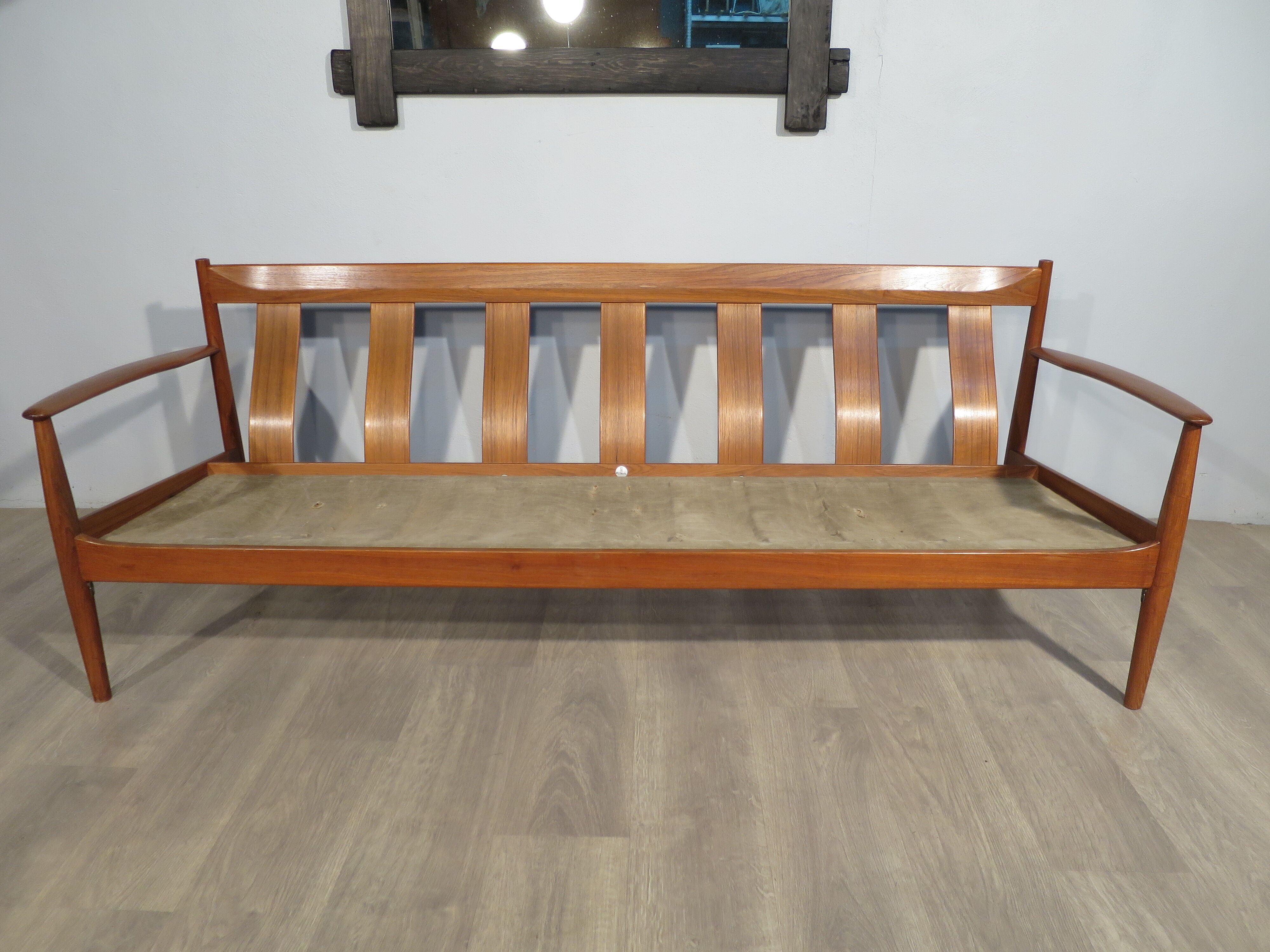 Grete Jalk sofa model 118 by France and Son, Denmark 1960