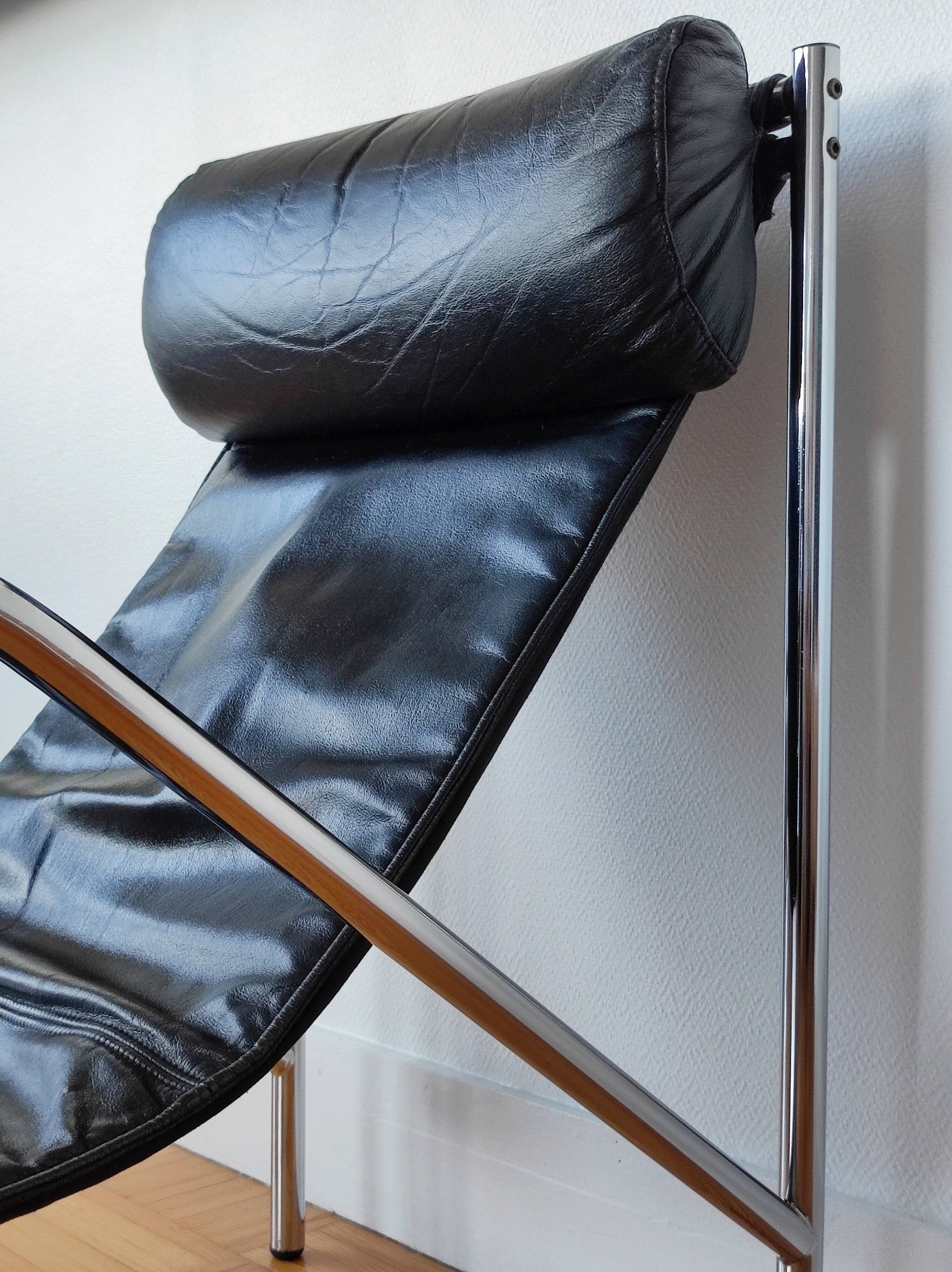 Vintage Omega armchair by Habitat, 1985.