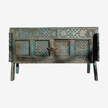 Ancient Indian furniture Damchiya blue