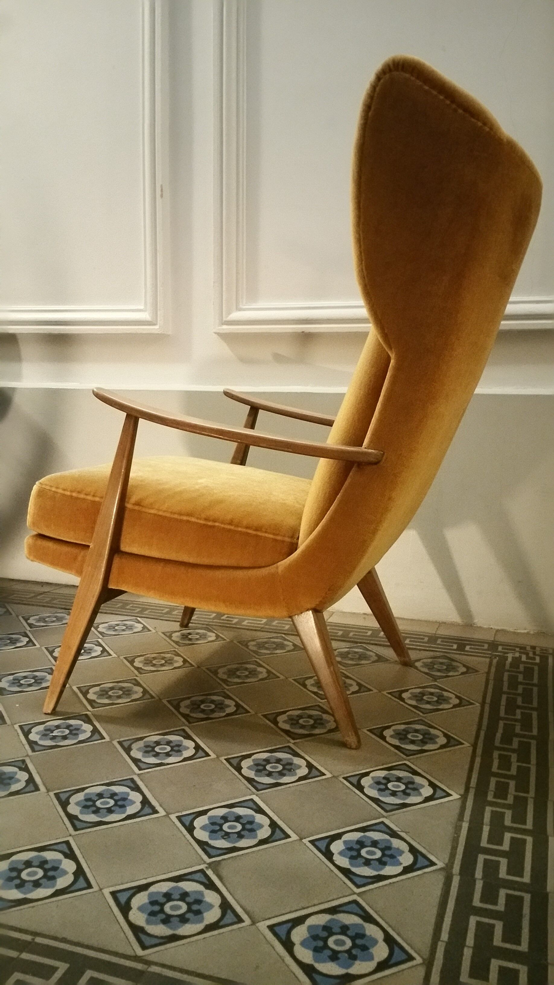 Wing armchair by  Wilhelm Knoll for Antimott