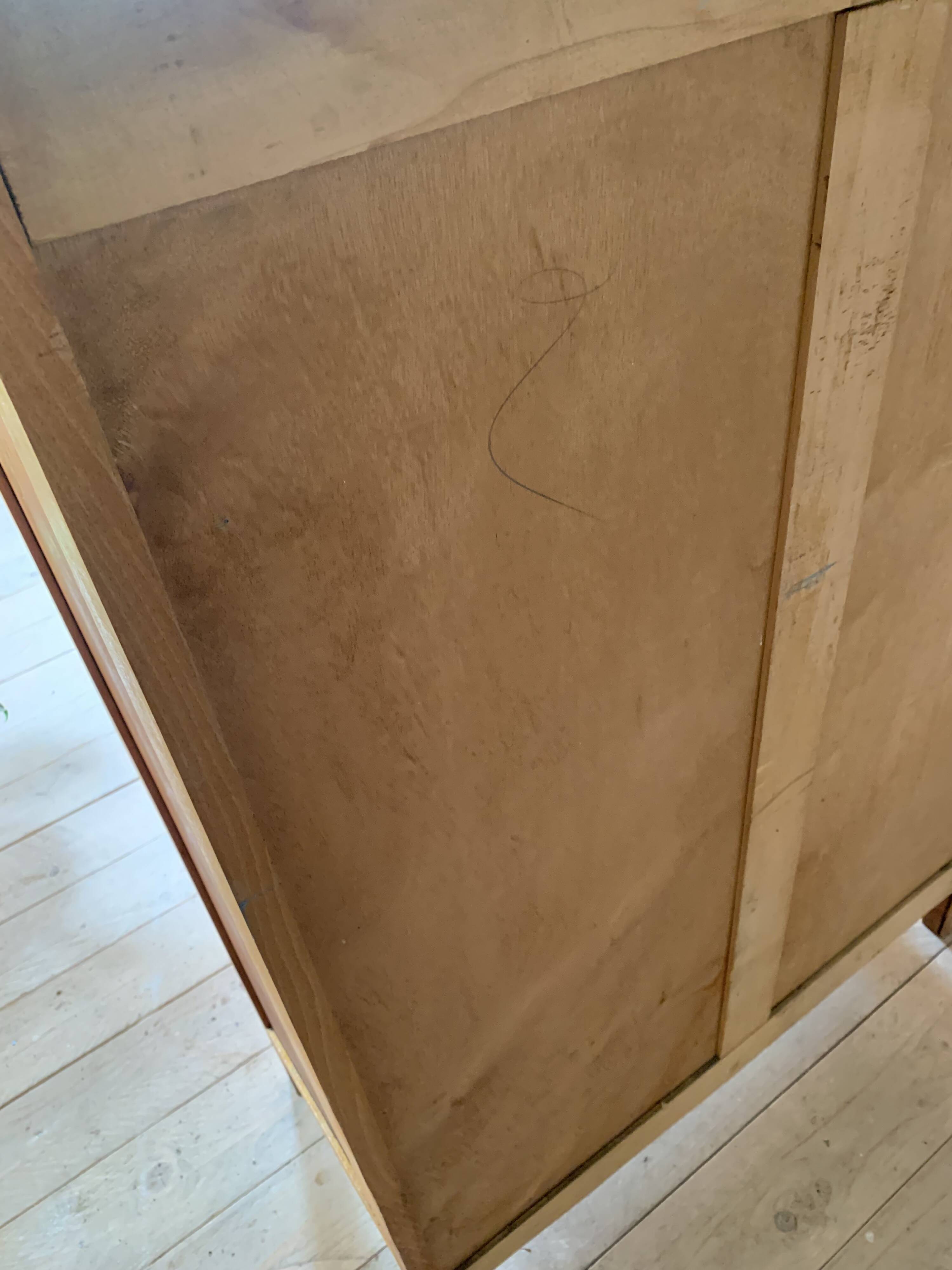 Vintage chest of drawers