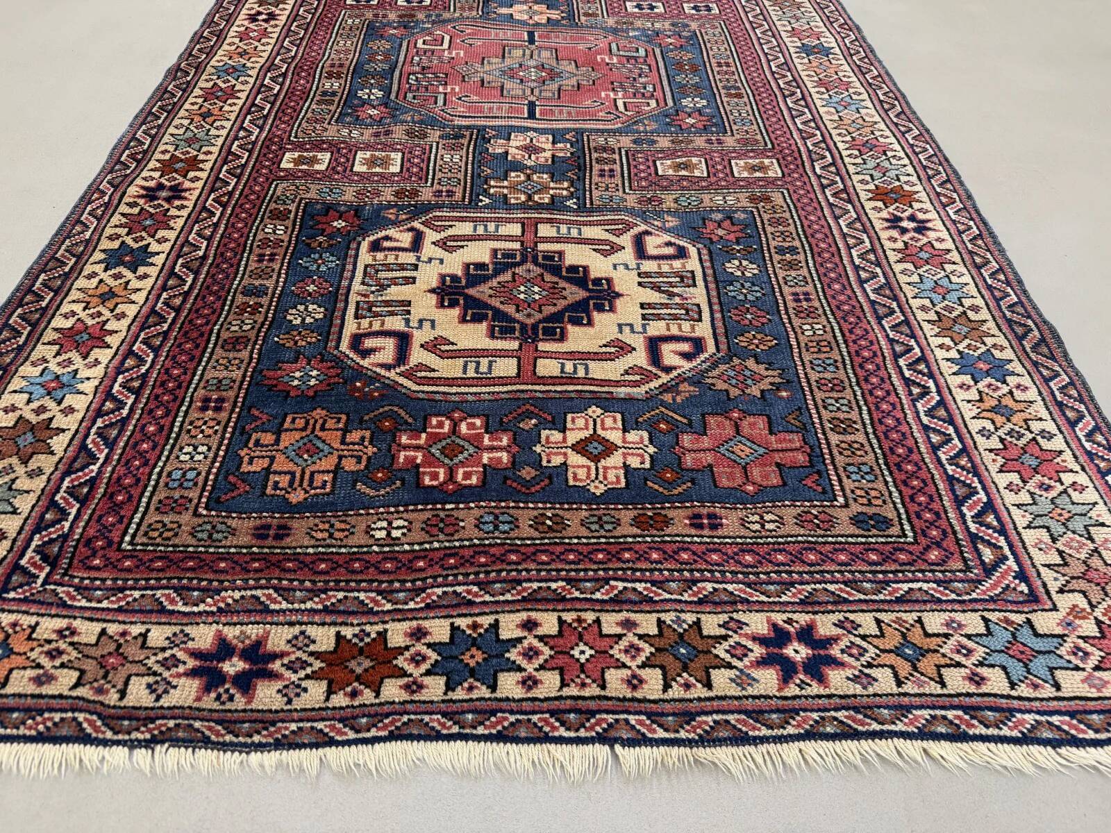 Antique Caucasian rug 215x126 cm Lesghi Star tribal Kazak rug large 2522