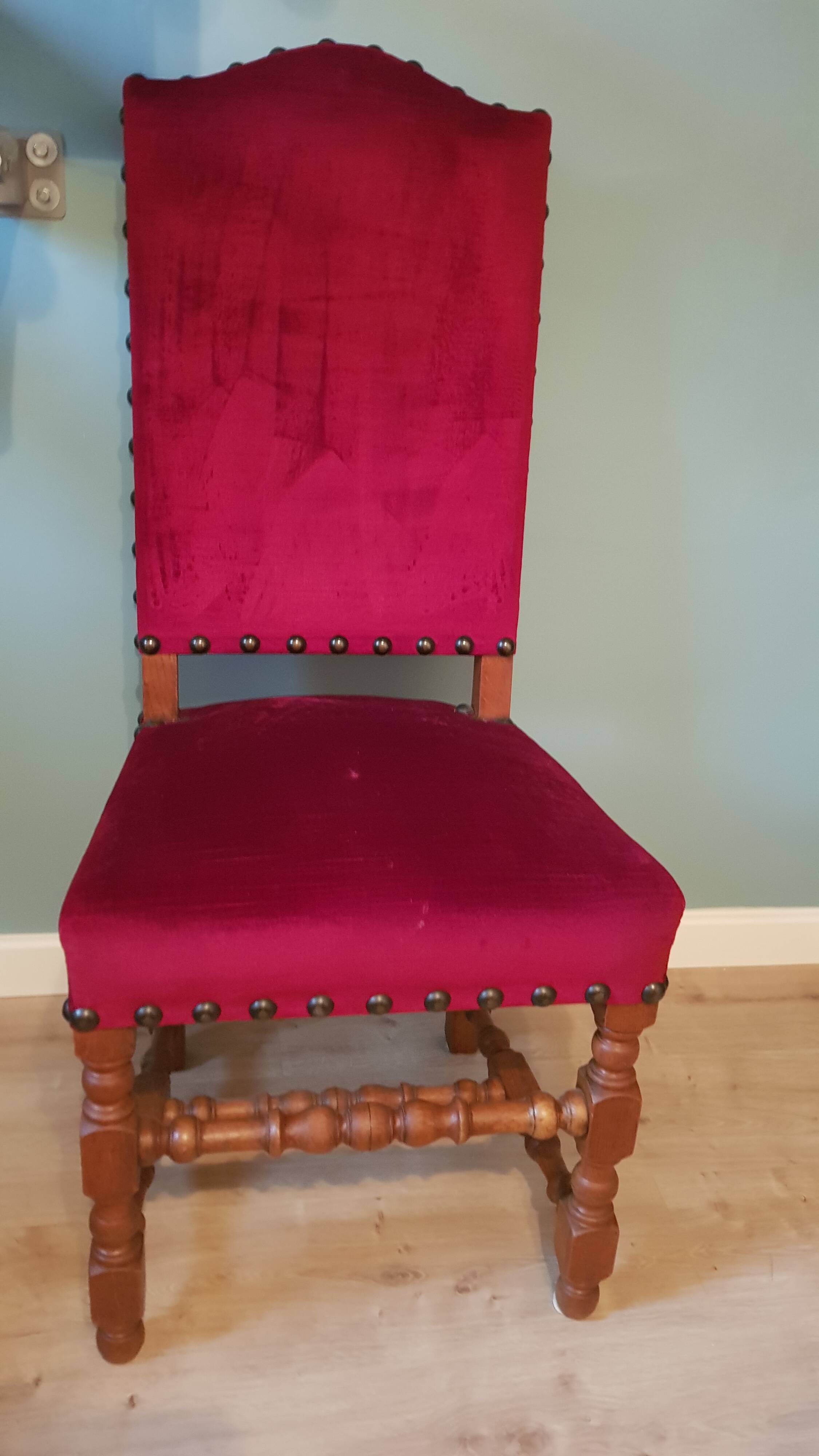 Chaise style Louis XIII