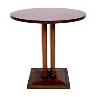 Viennese Secession round pedestal table, 1910