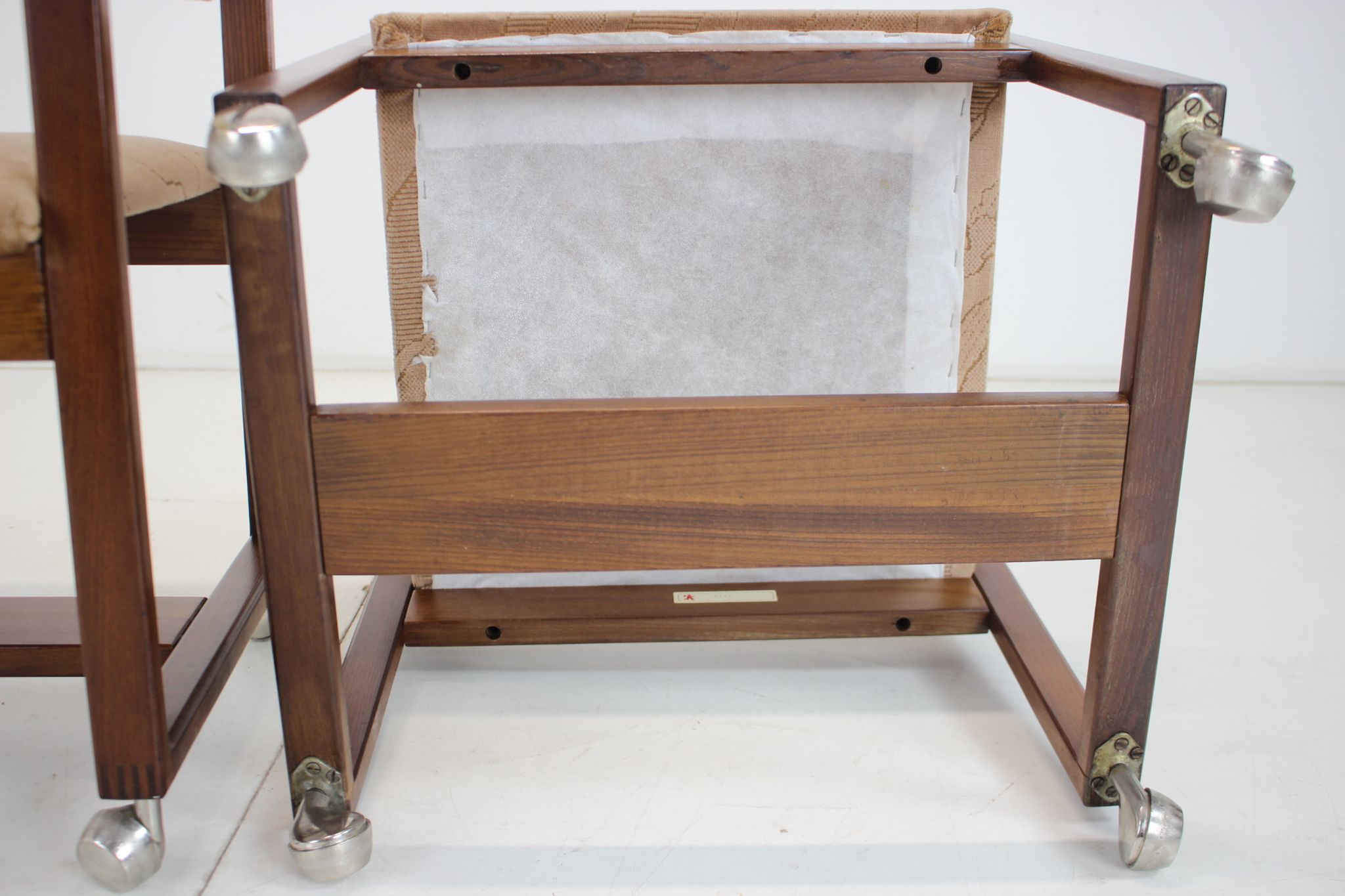 Paire de chaises ou fauteuils Tchécoslovaquie, années 1980