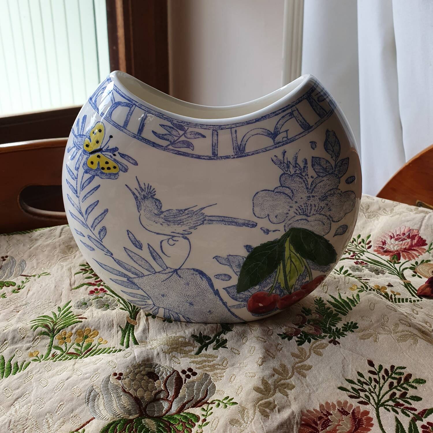 Vase demi lune peint à la main Gien