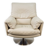 Fauteuil Cece pivotant en cuir de Leolux