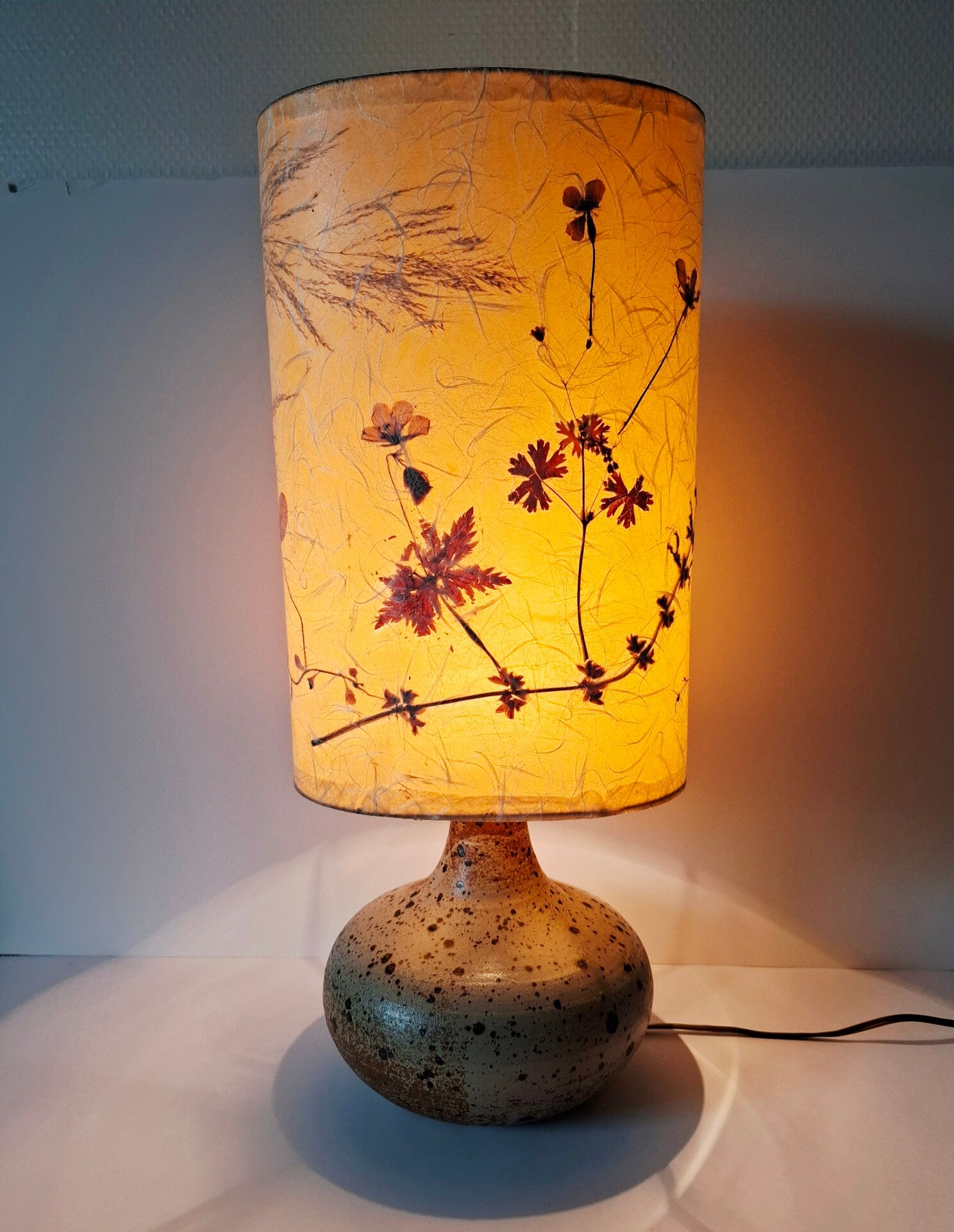 Vintage pyrite stone lamp