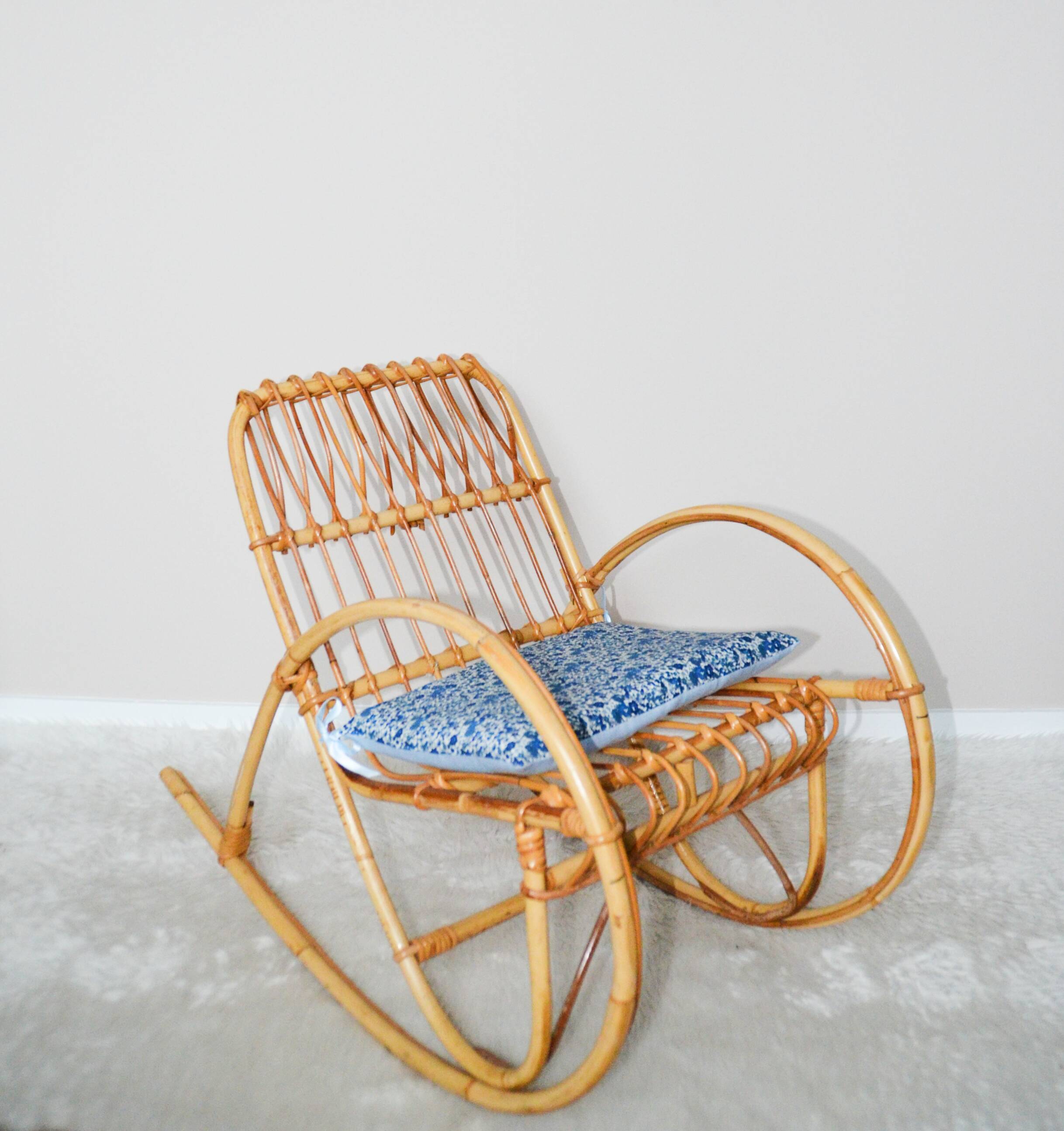 Rattan for child rocking chair