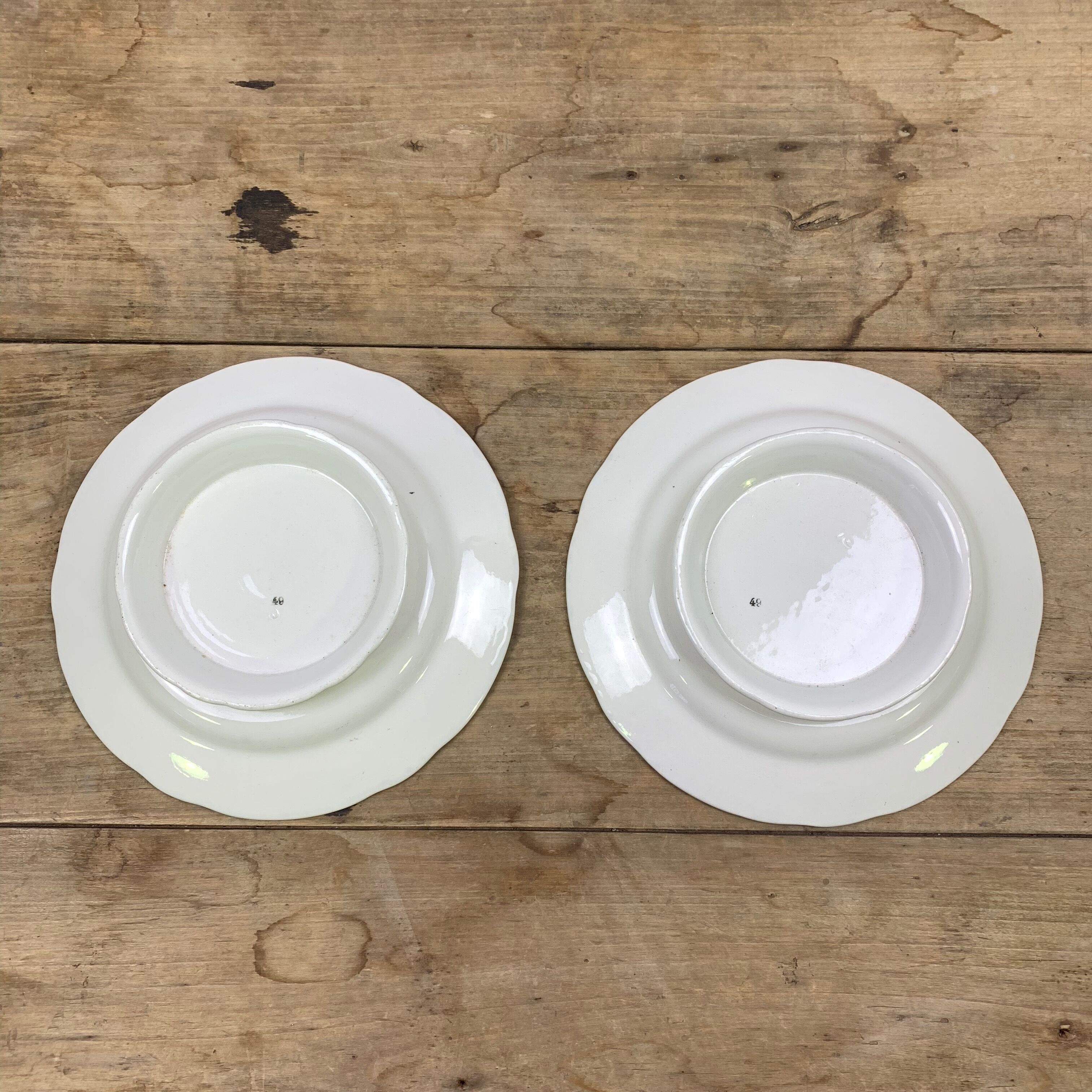 Lot of 2 pastel green compote
