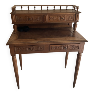 Wooden hairdresser's chair