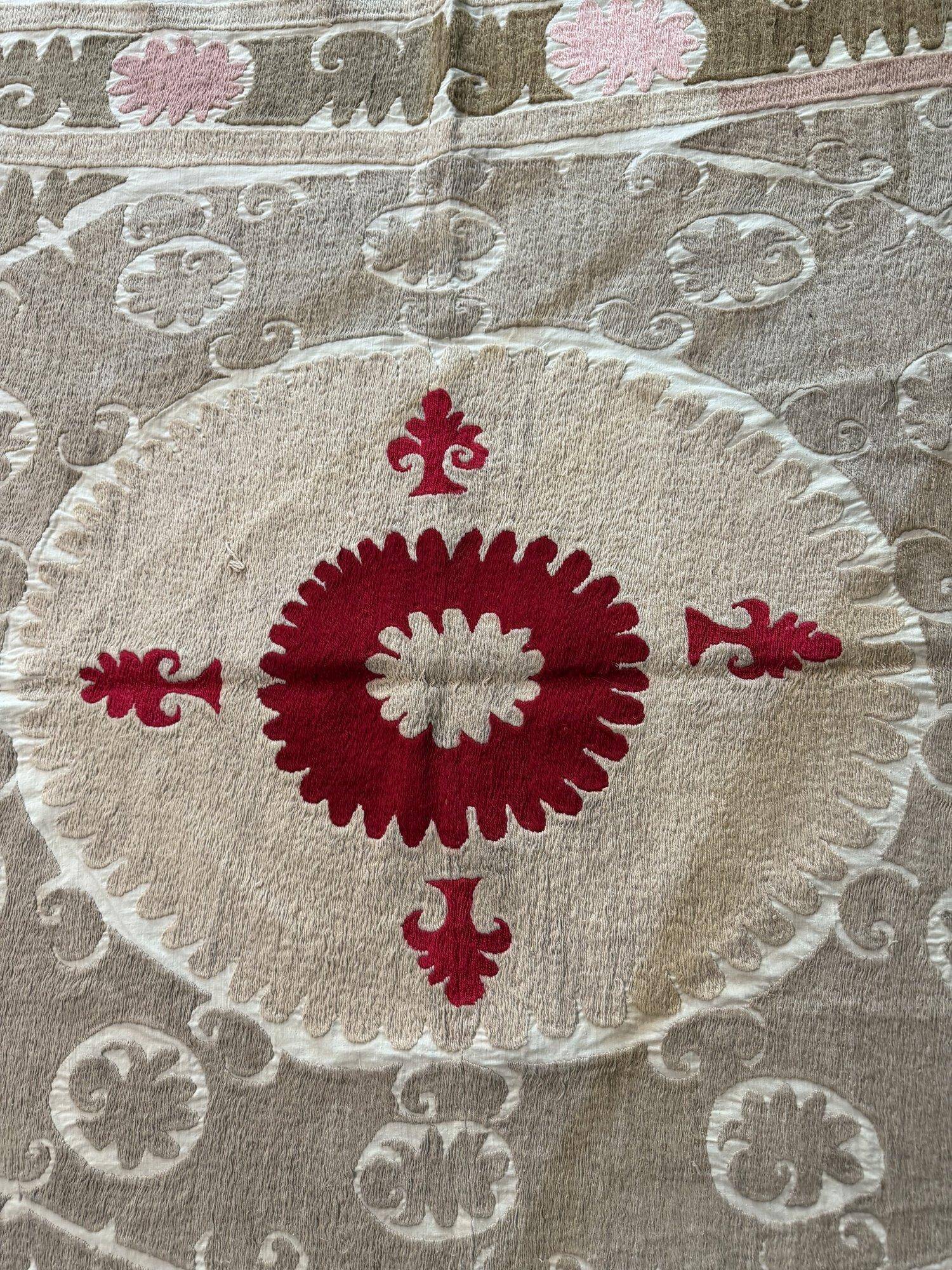 Vintage hand-embroidered tablecloth 168x138 cm