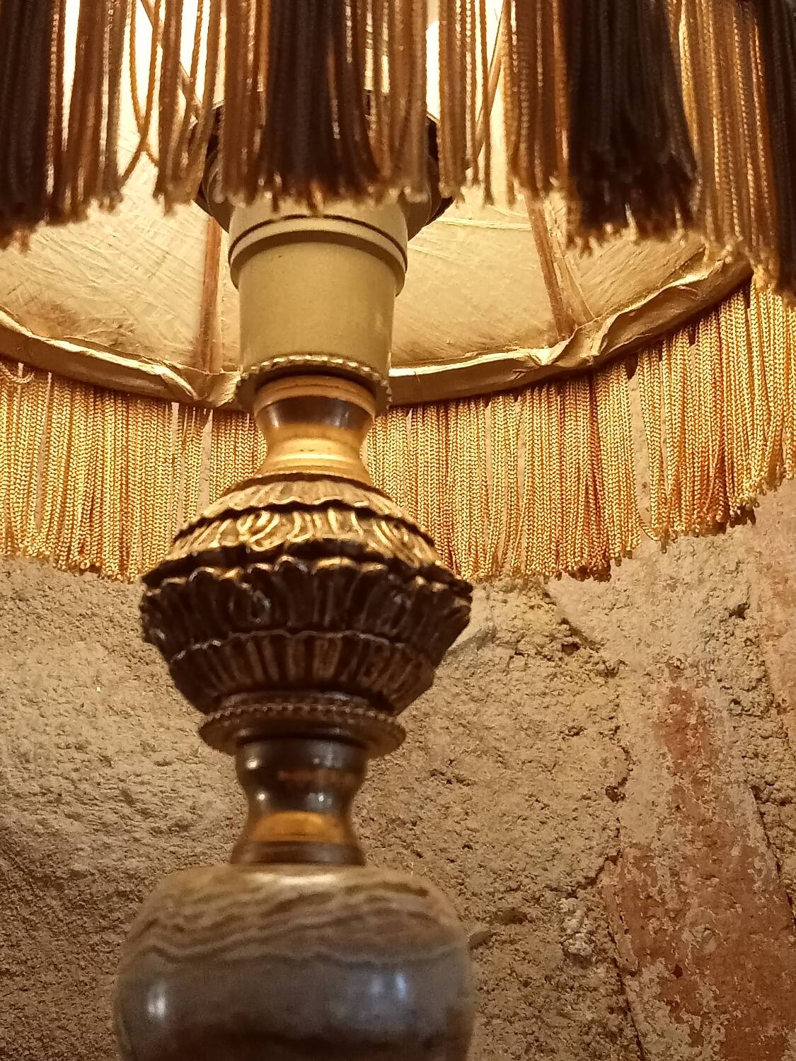 Table lamp in spelter and onyx