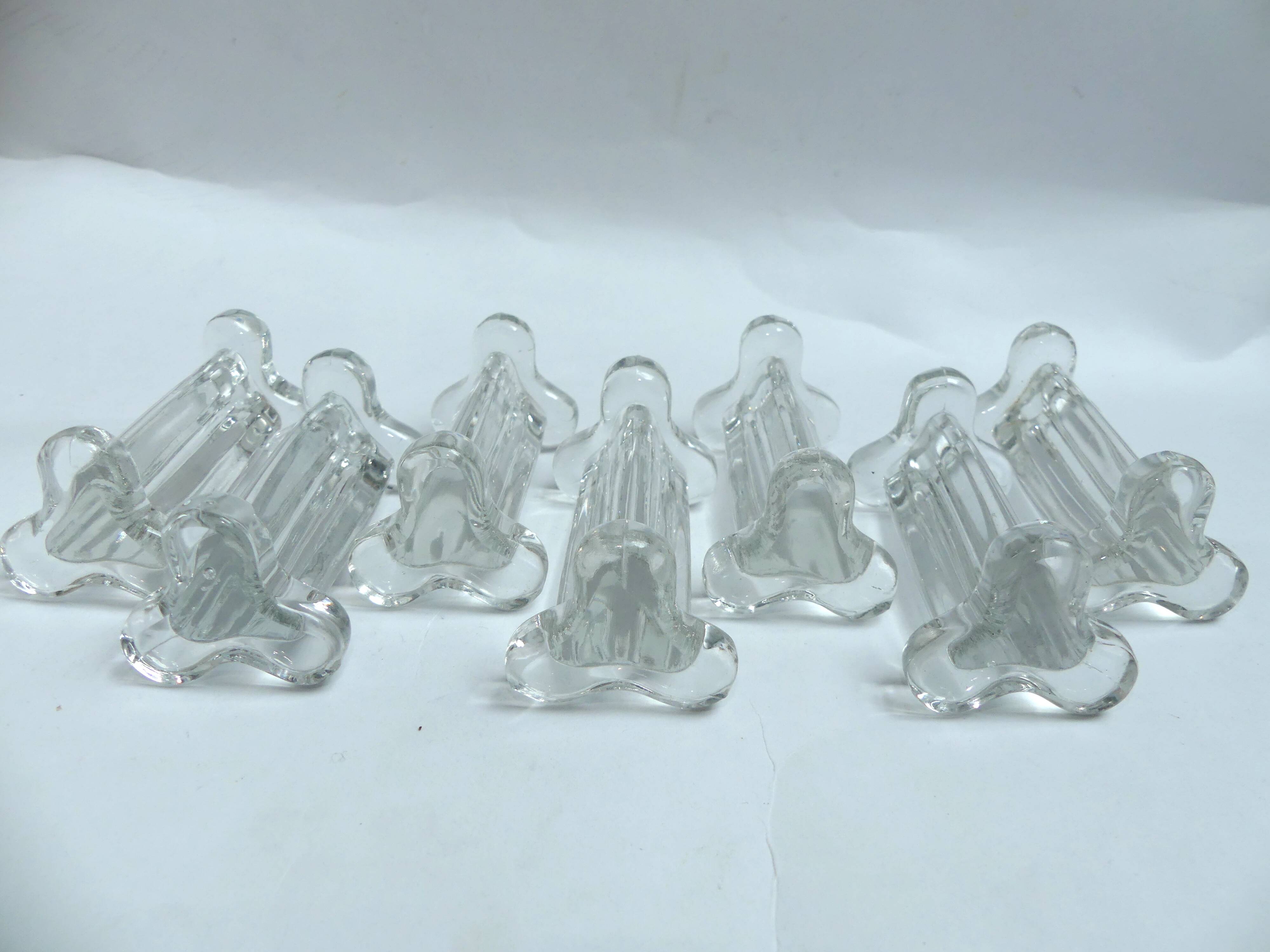 7 glass knife holders
