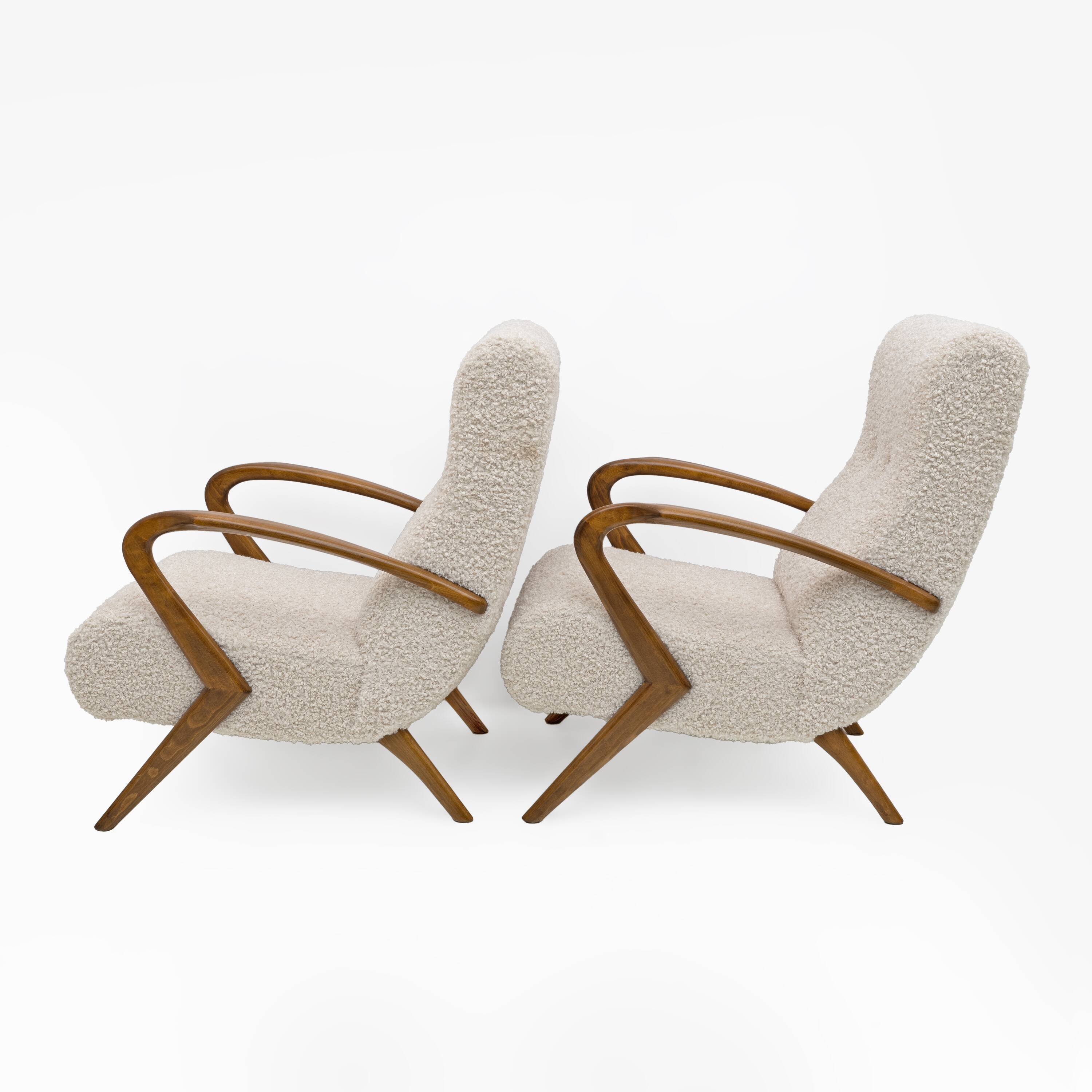 Attribute to Paolo Buffa Mid-century Modern Italian Bouclè Armchairs, Pair