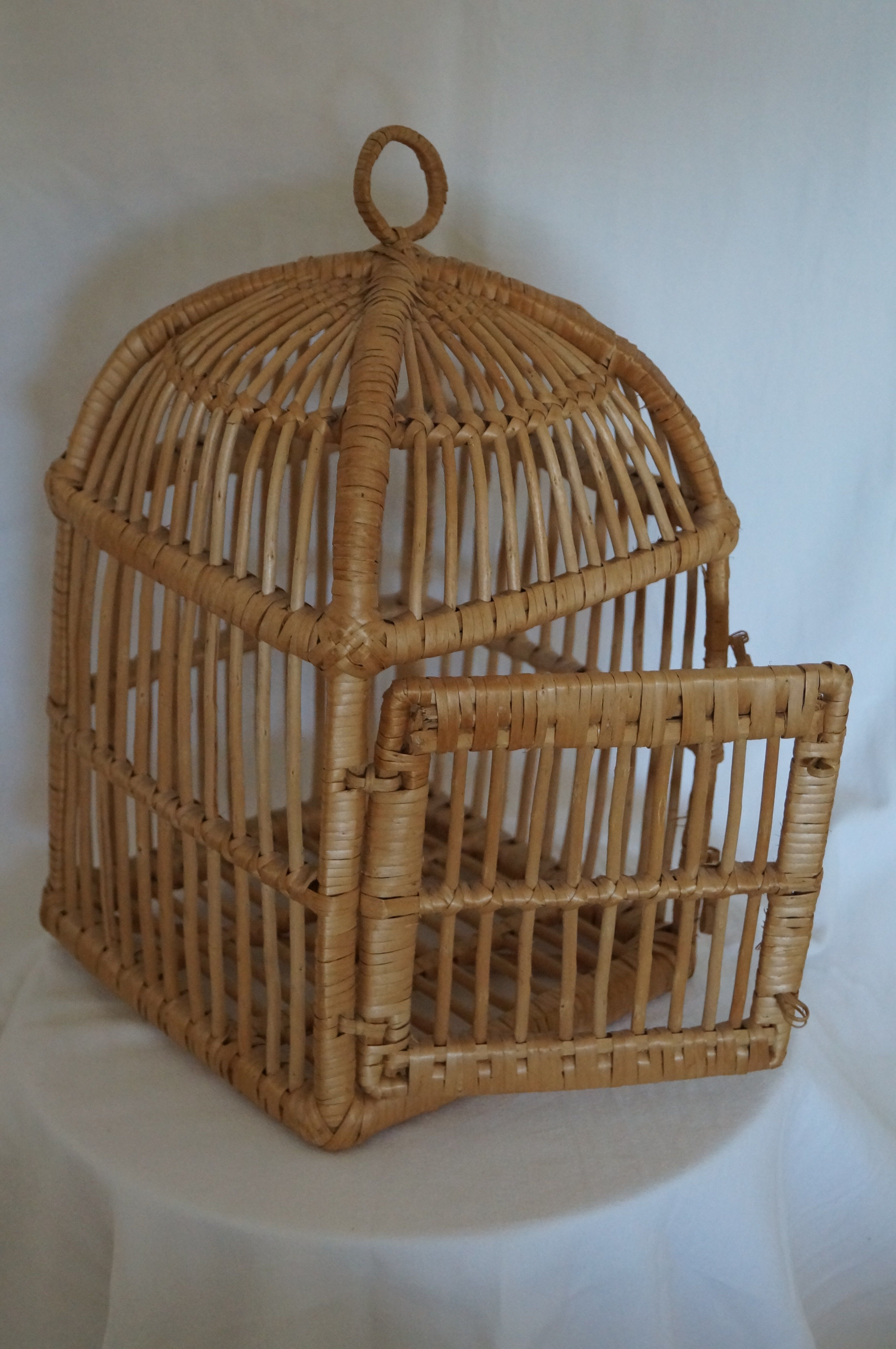 Bird cage