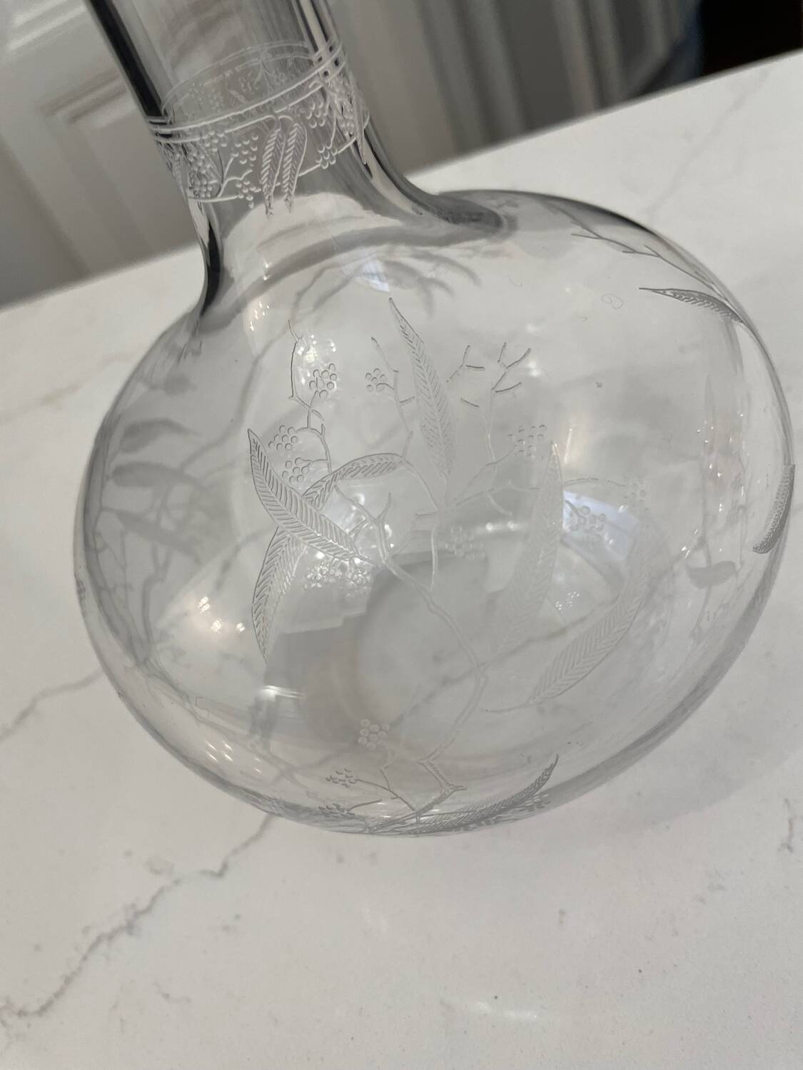 Glass carafe