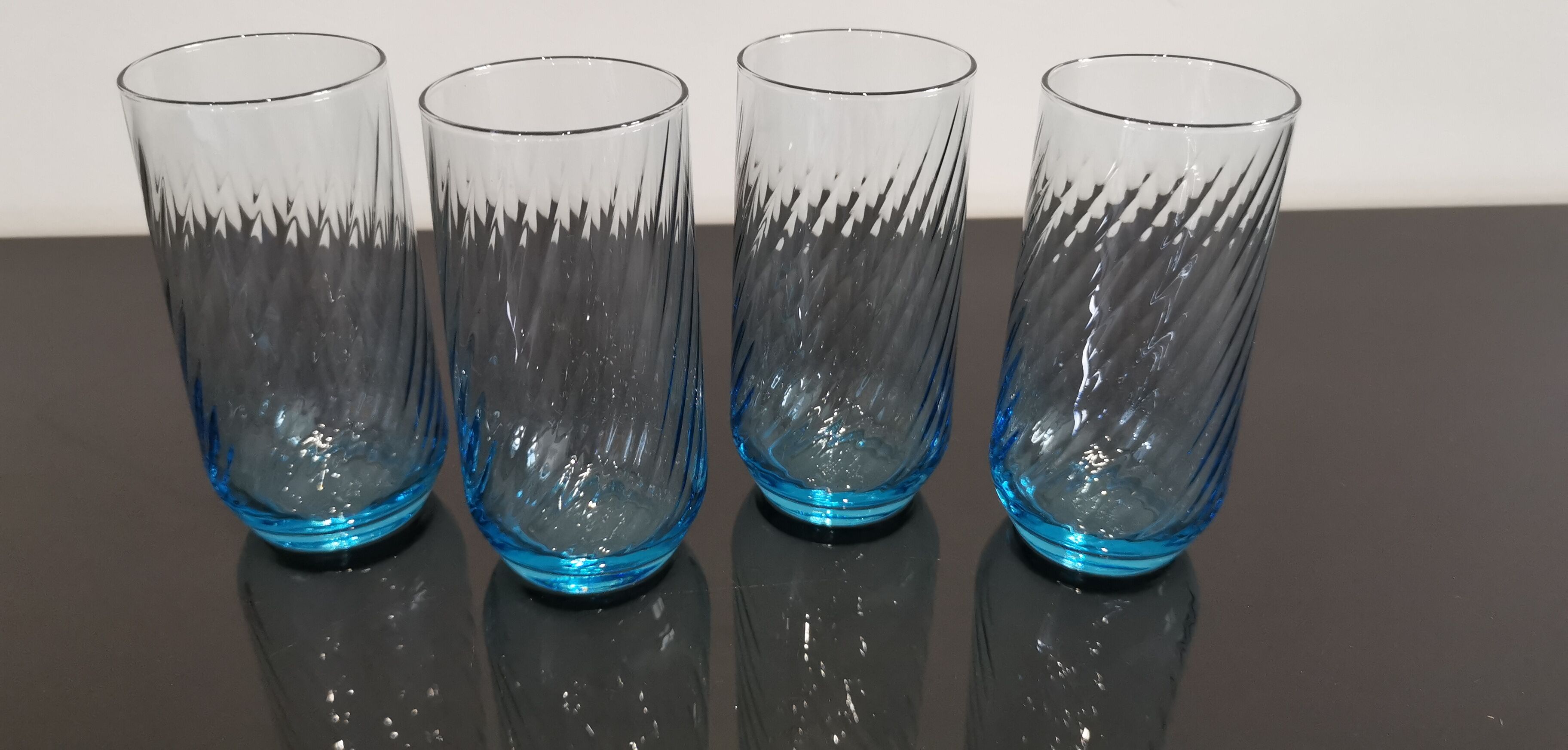 4 blue tourbillon water/orangeade glasses