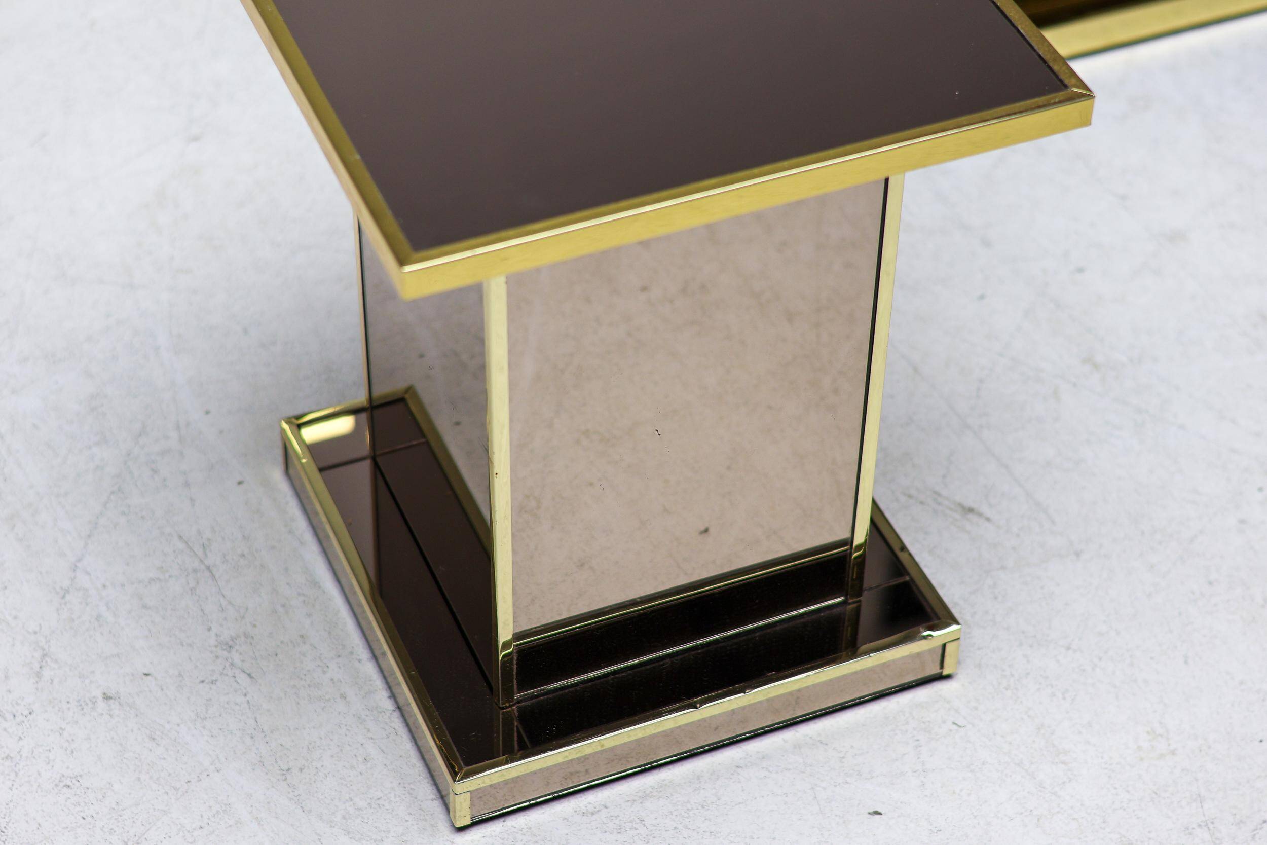 Set of six Hollywood Regency pedestals