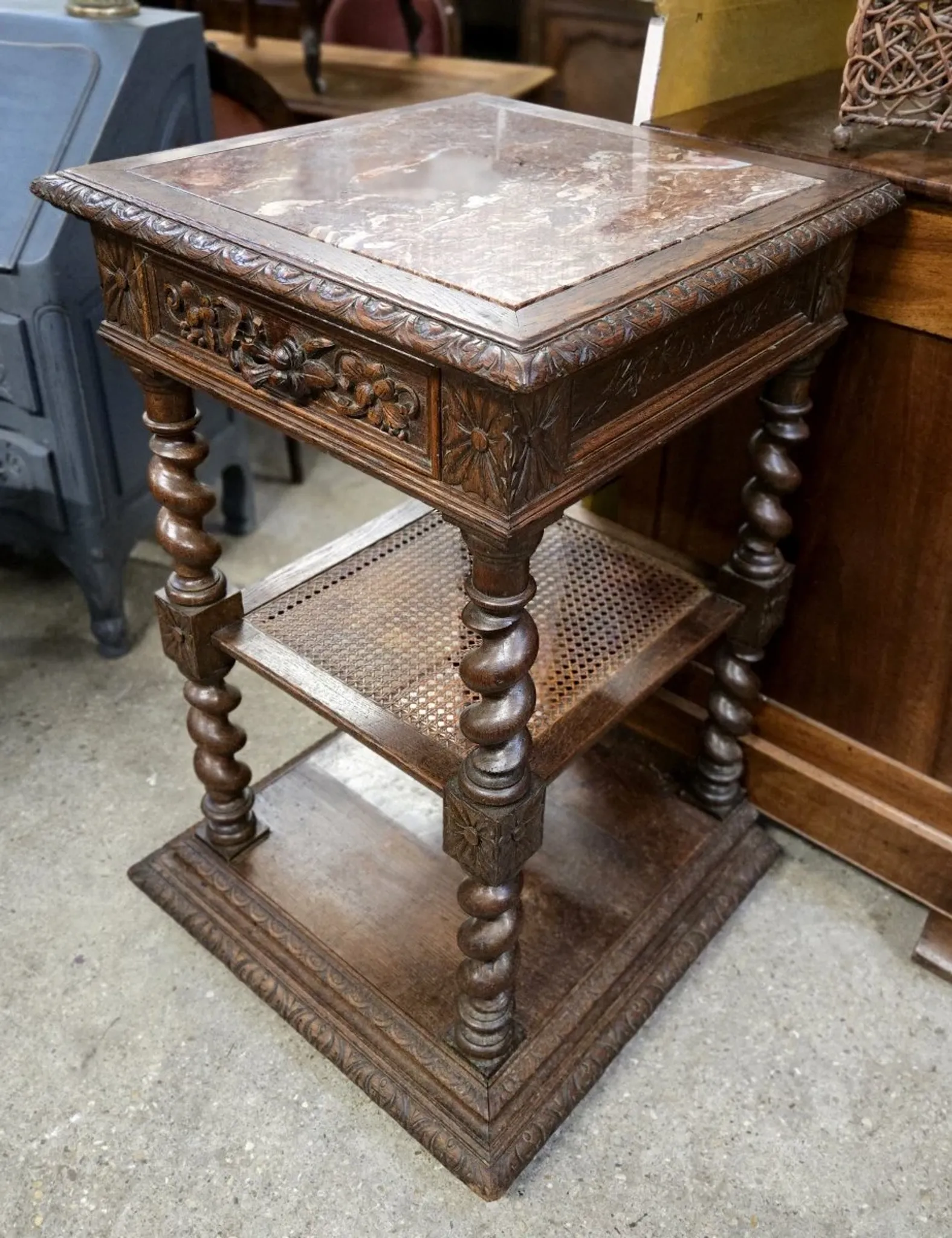 antique console shelf, in Renaissance style, made of solid wood