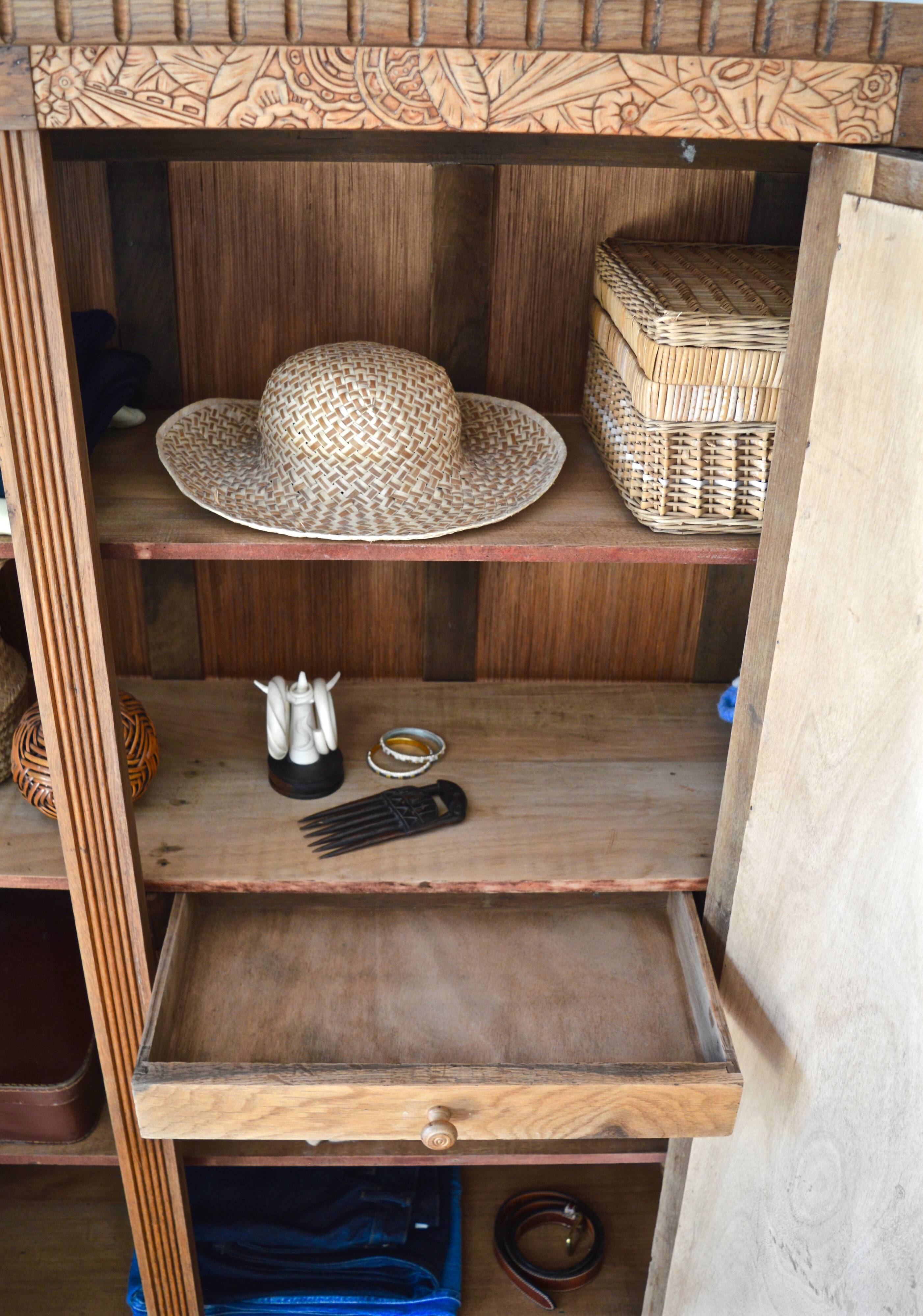 wardrobe