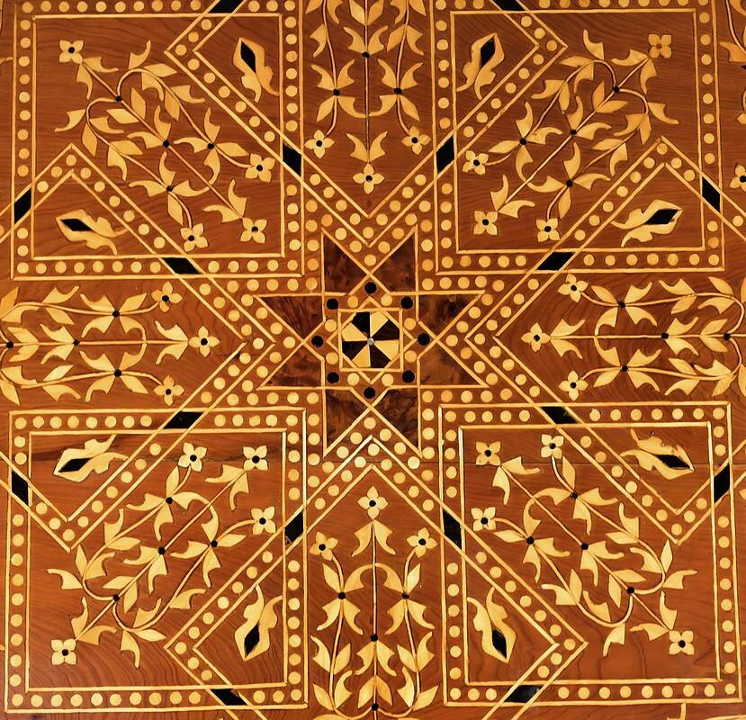 Large Moroccan Tea Table in Marquetry – 20th Century