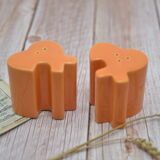 Orange-interlocking Amadeus salt and pepper shaker