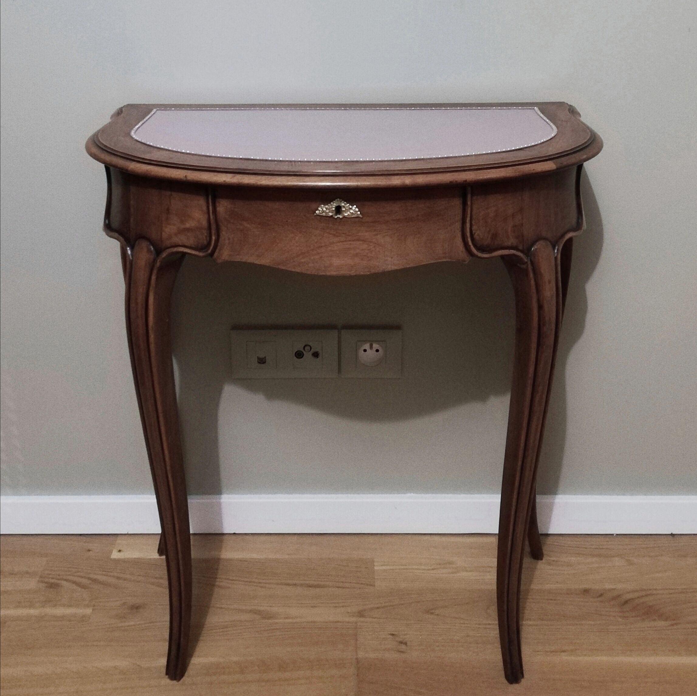 Coiffeuse demi-lune en chêne