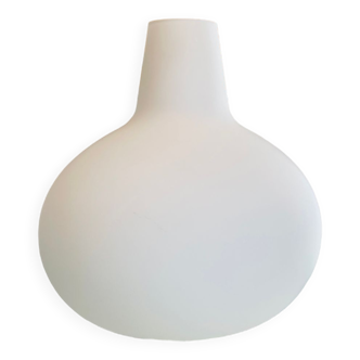 Opaline glass lamp