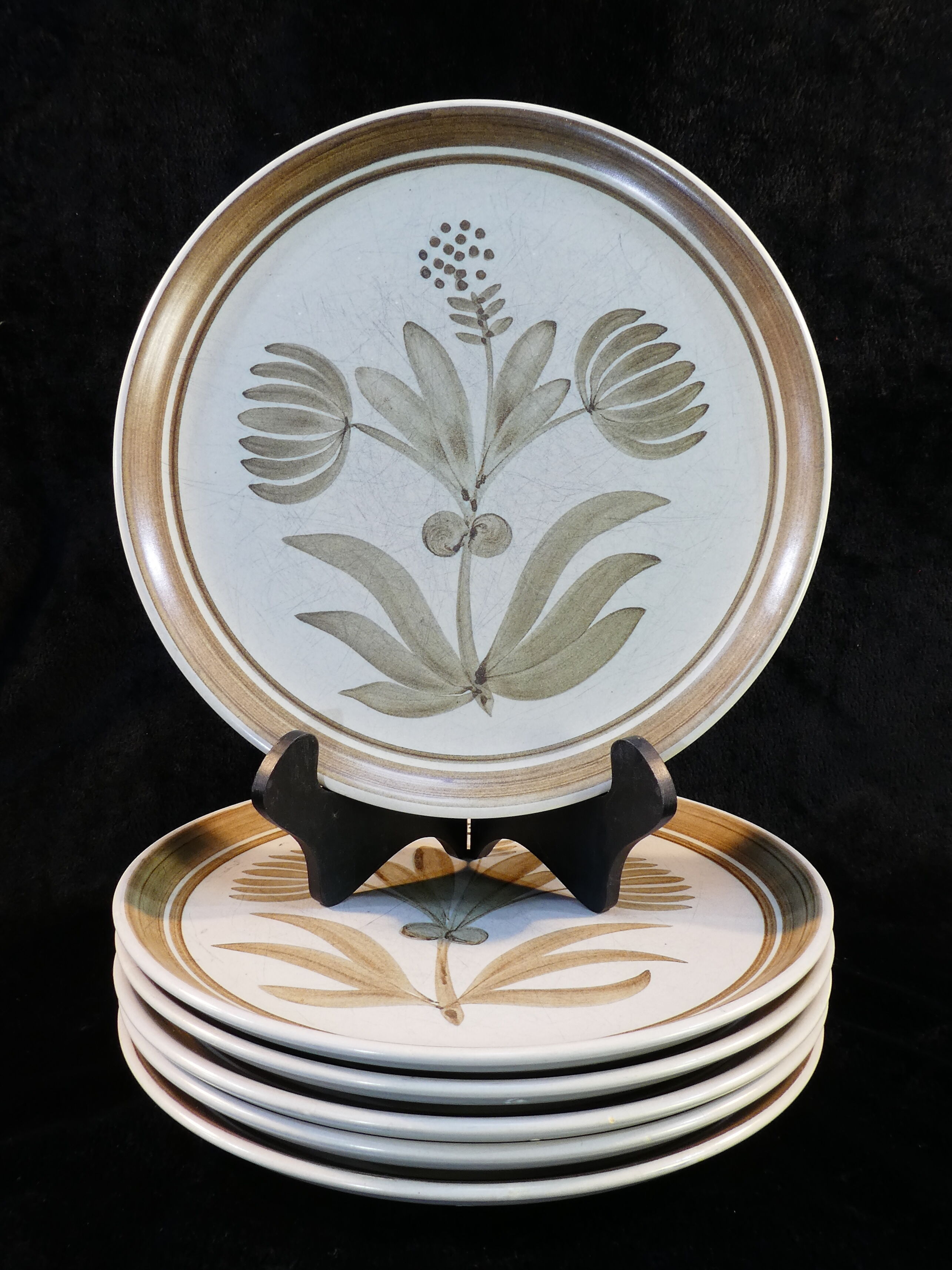 6 flat plates vintage flower decoration Lonchamp