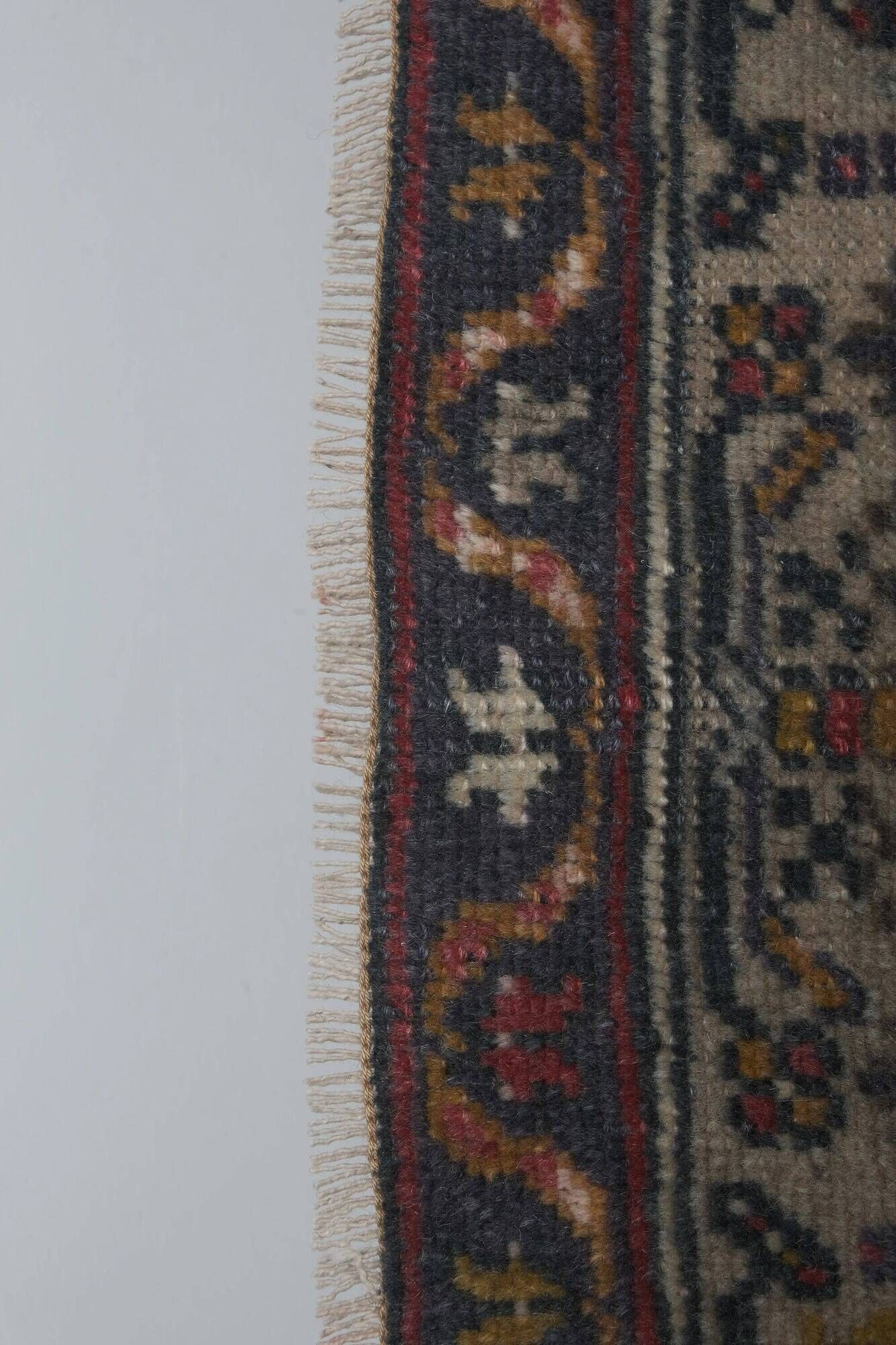 Vintage Turkish handmade rug 176x303 cm