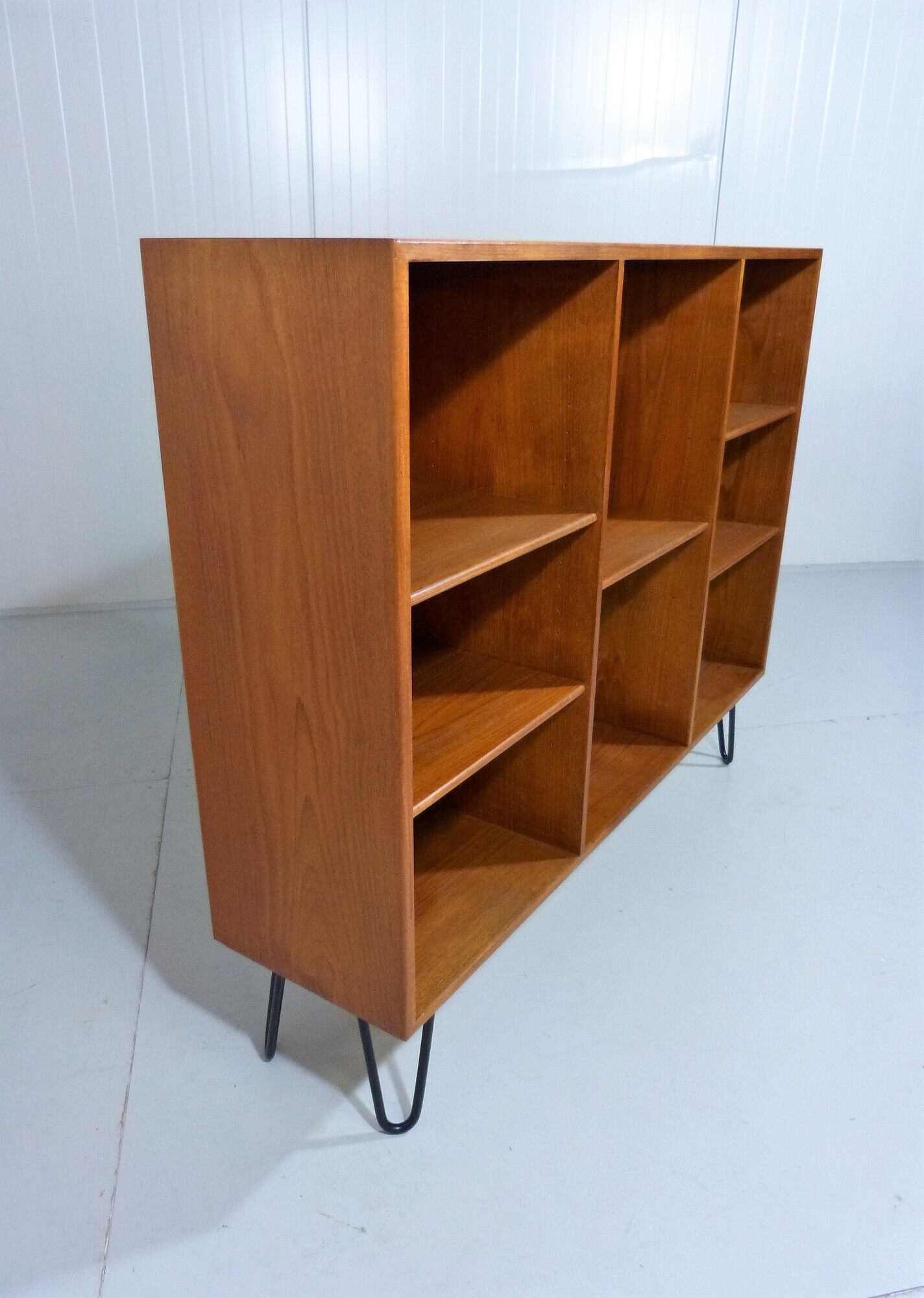 Teak bookcase with hairpin legs by Børge Mogensen for Søborg Møbler Denmark, 1960’s