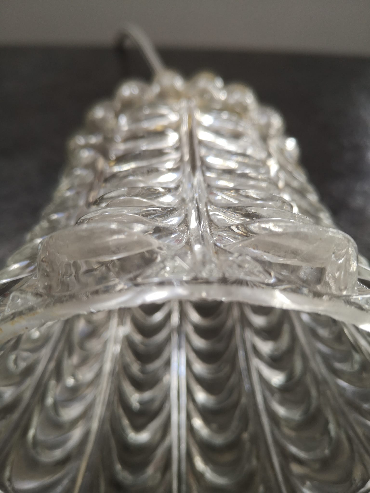 Antique vintage suspension in chiseled glass spirit TBE