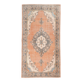 Tapis vintage orange et beige à médaillon central patiné, 157x299 Cm