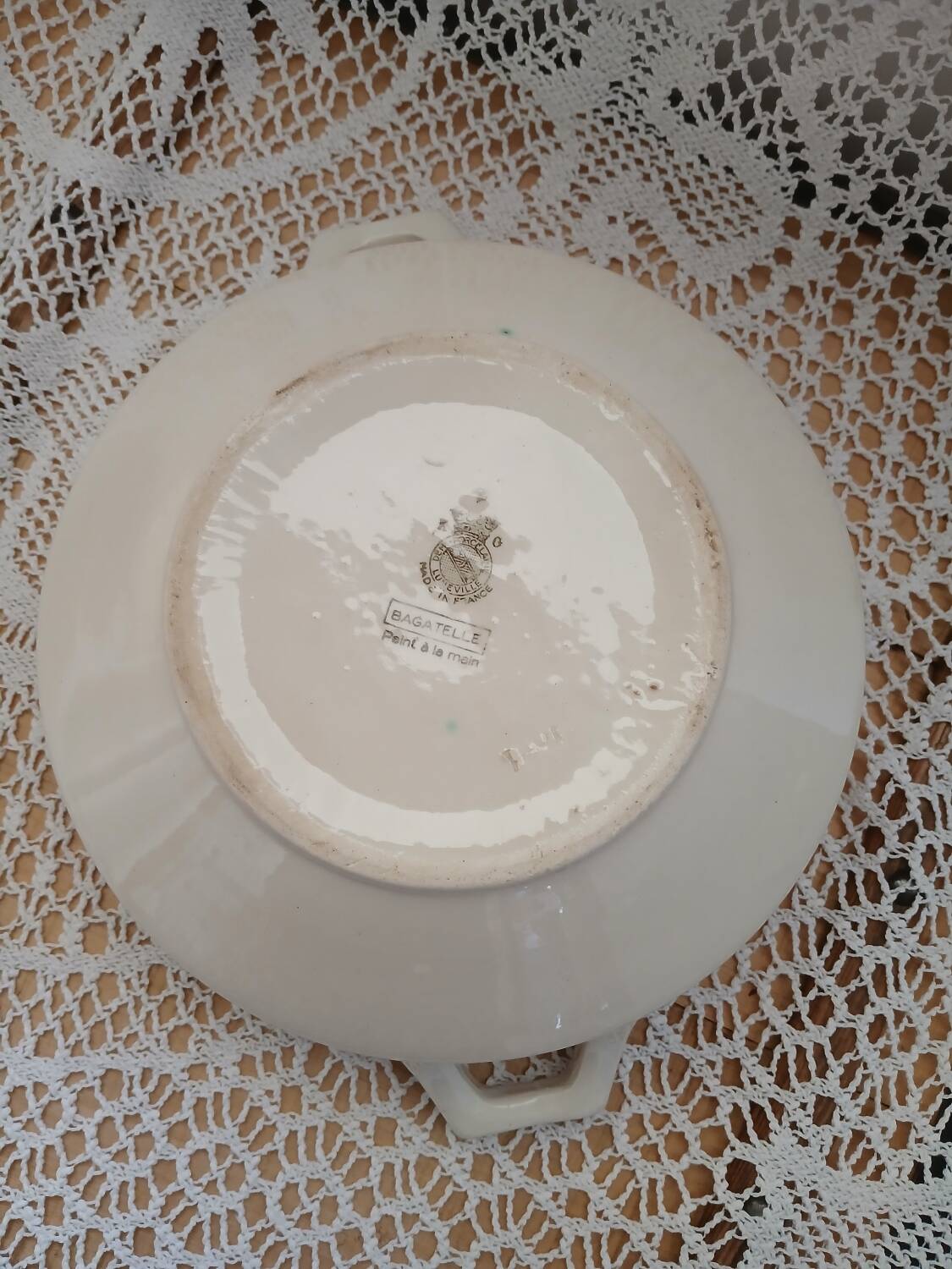 Antique "Bagatelle" soup tureen from Lunéville